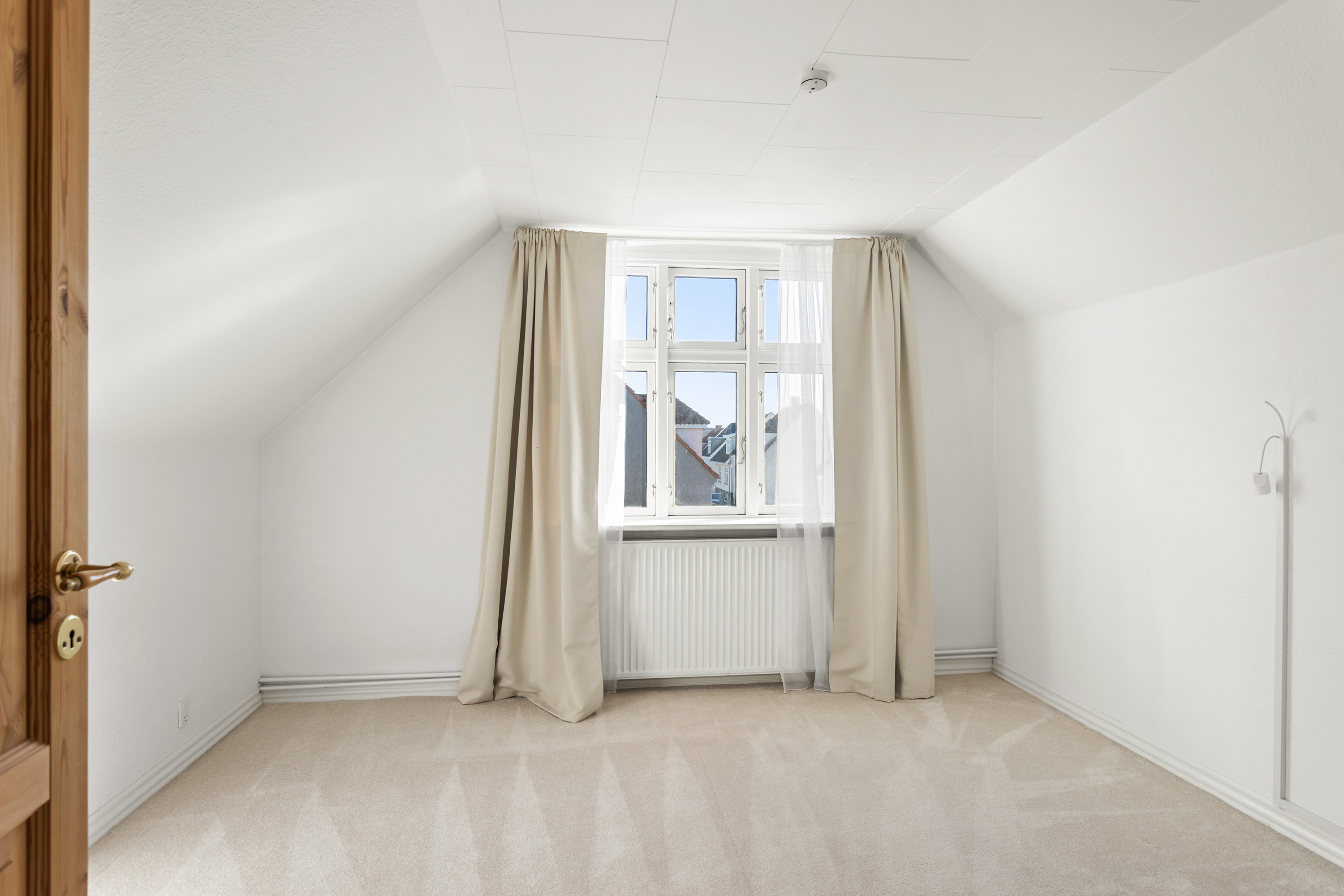 Fremhævet værelse billede i fuldskærmstilstand. Billede af Emilievej 17, 9900 Frederikshavn