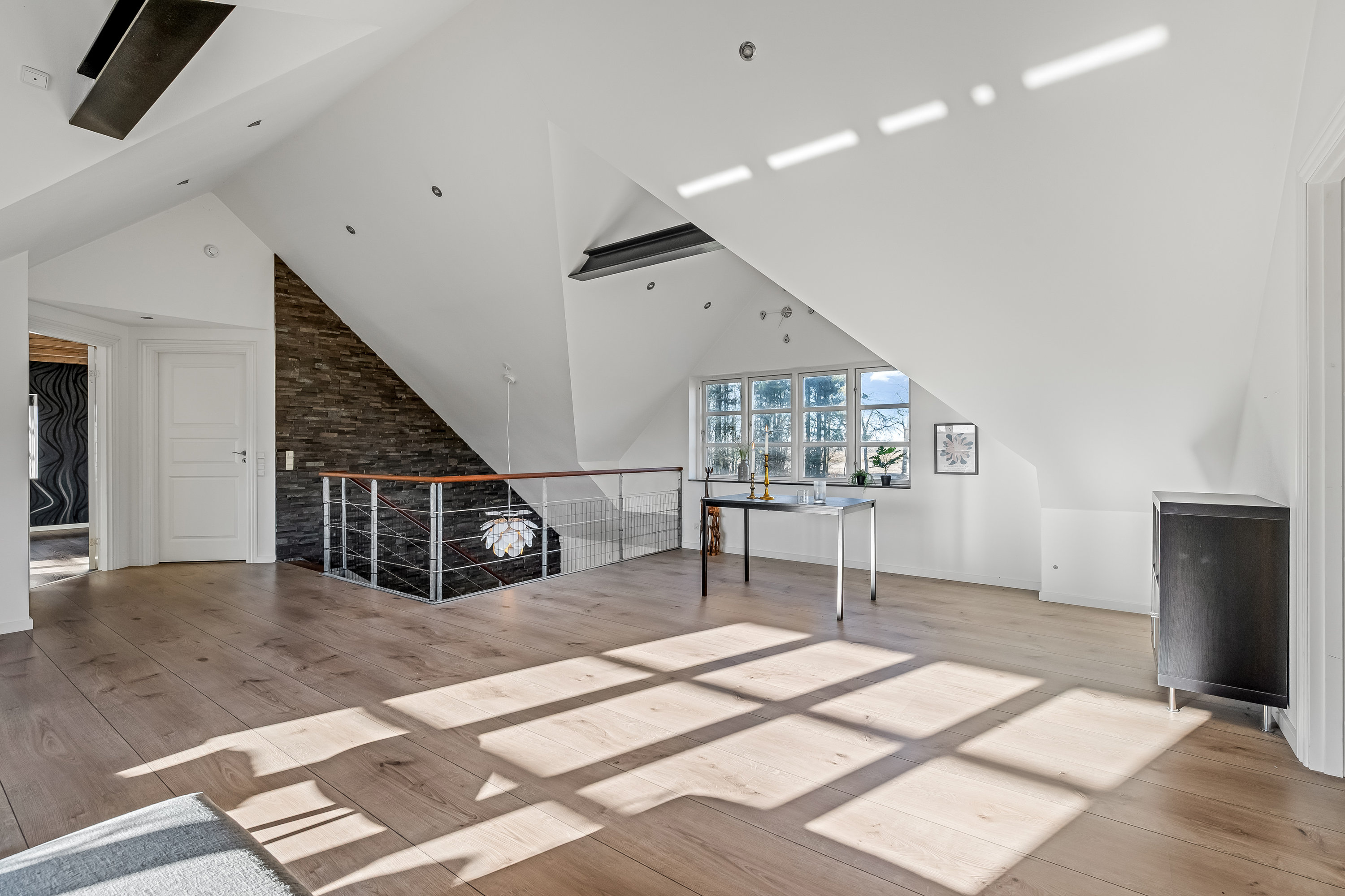 Fremhævet  billede i fuldskærmstilstand. Billede af Billundvej 15, Båstlund, 7190 Billund