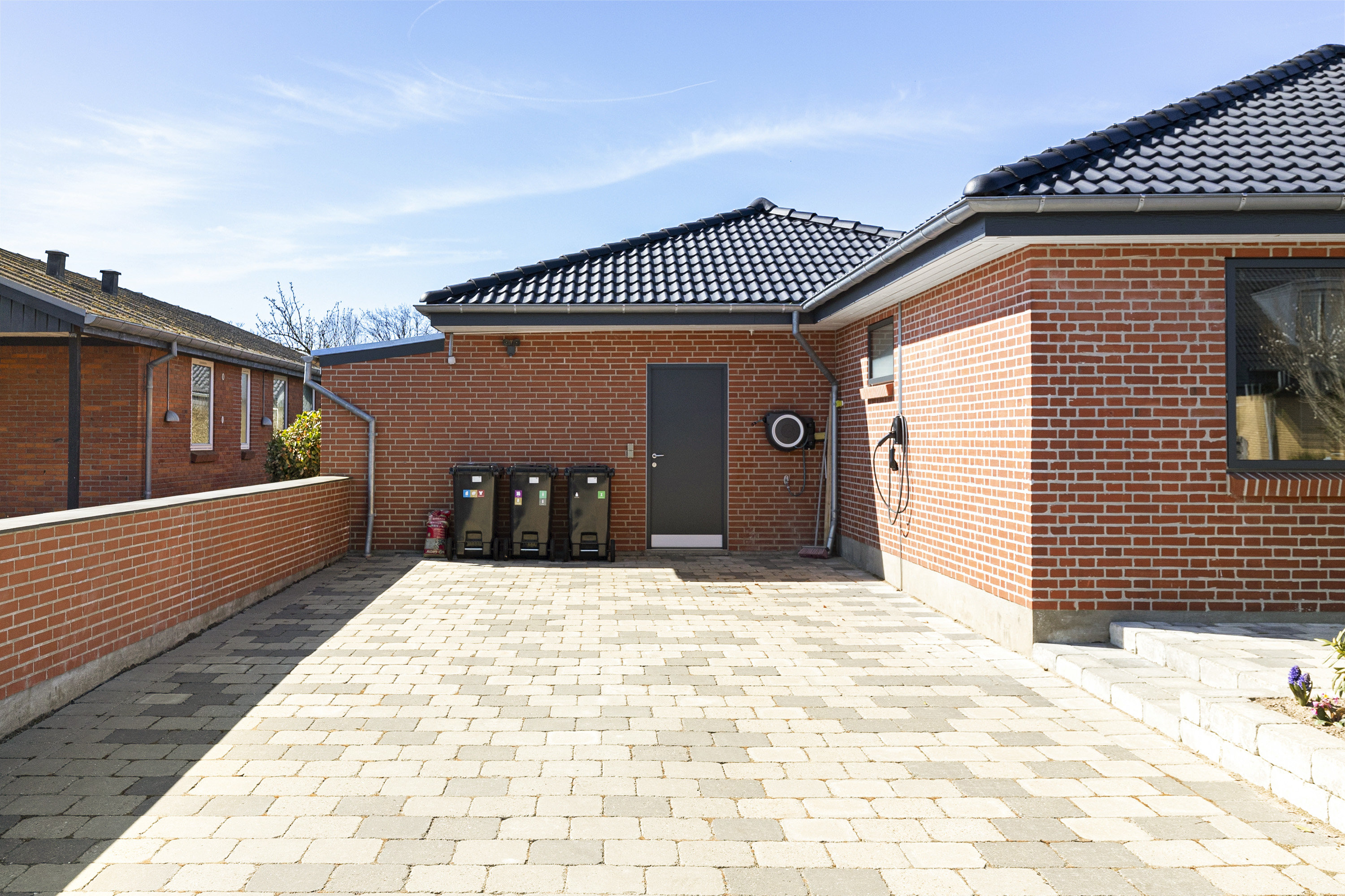 Fremhævet ejendommen billede i fuldskærmstilstand. Billede af Egevænget 3, 8362 Hørning