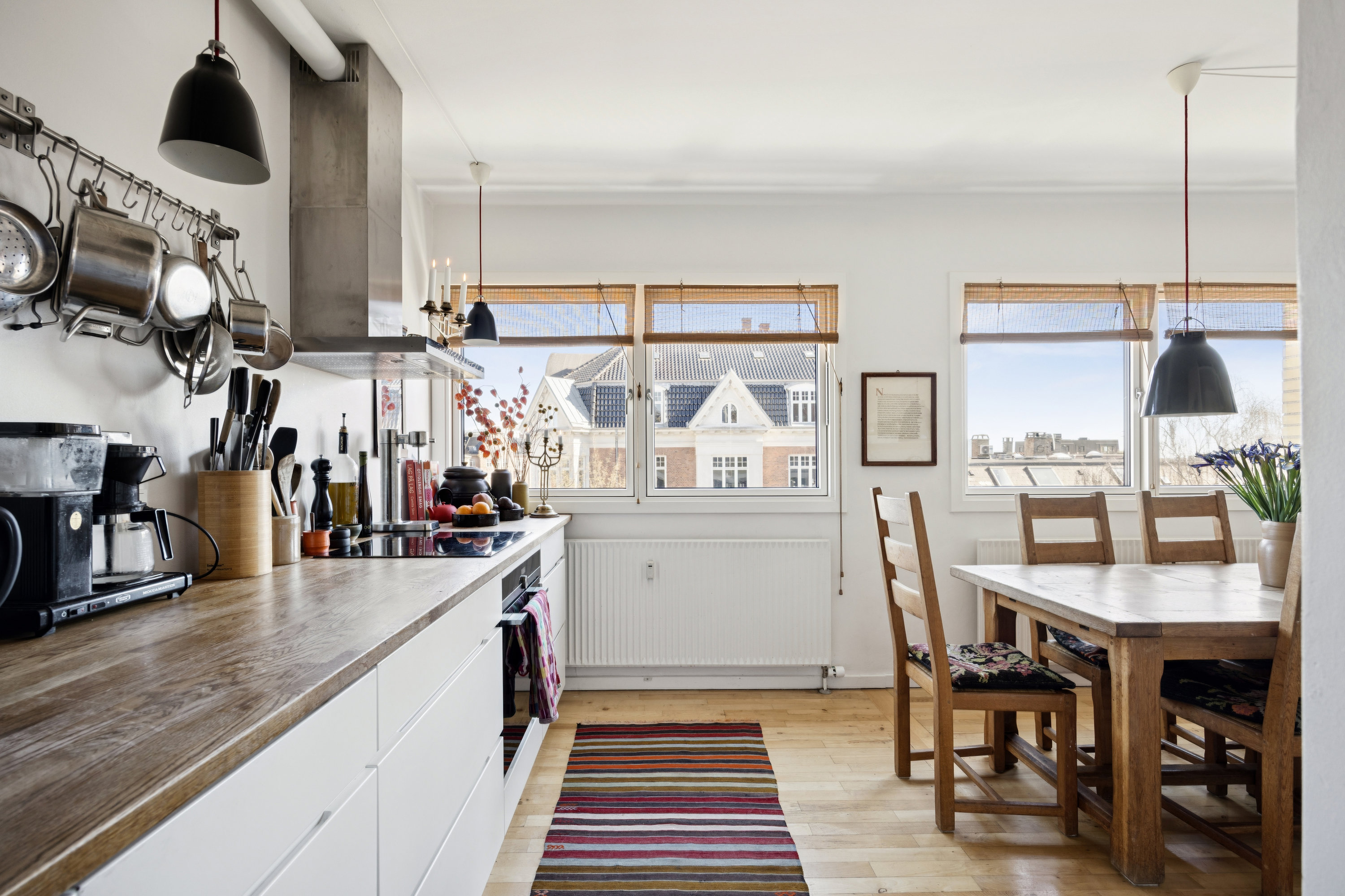 Fremhævet køkken billede i fuldskærmstilstand. Billede af Bakkegårds Alle 20, 4. th., 1804 Frederiksberg C