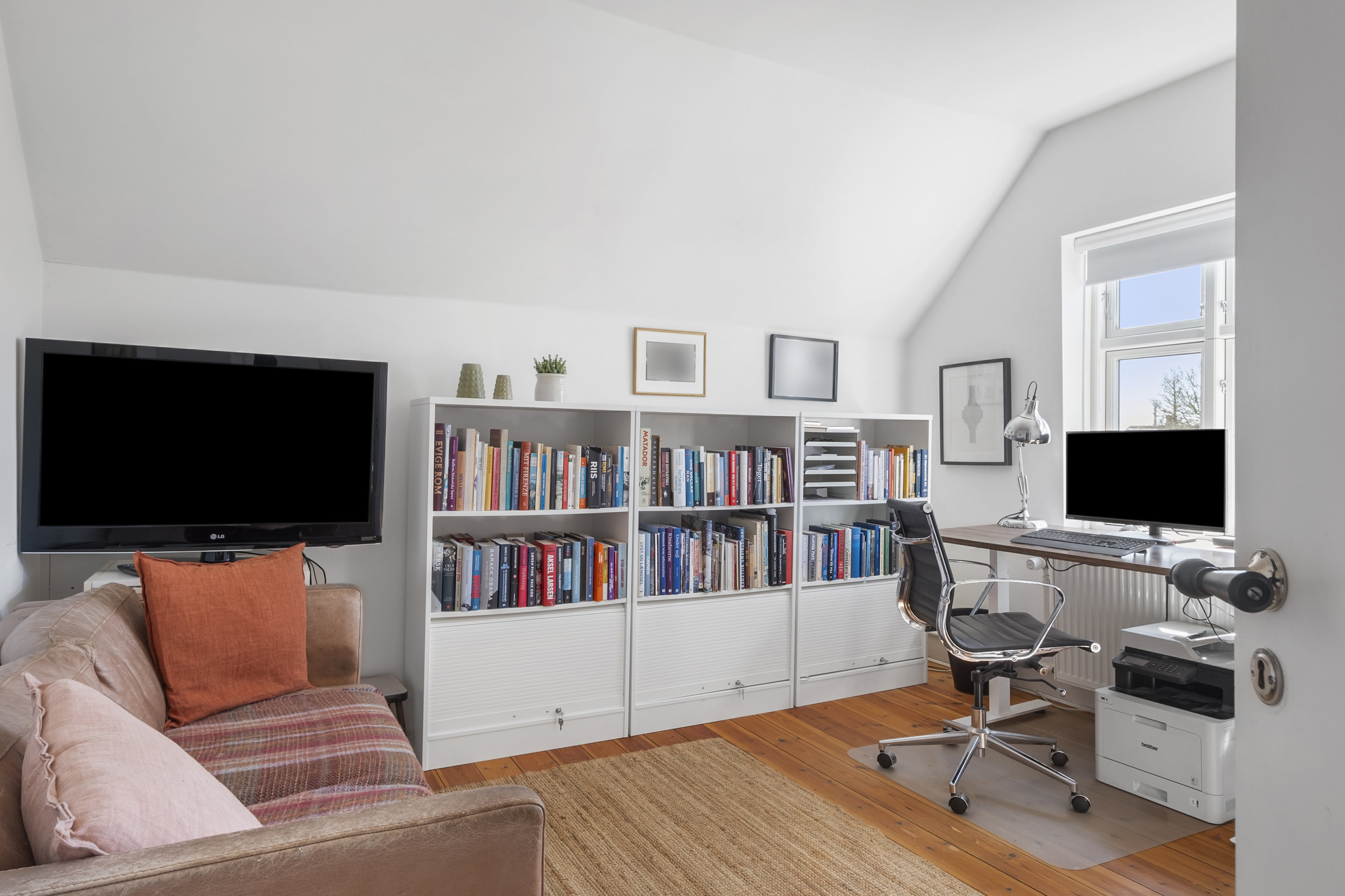 Fremhævet værelse billede i fuldskærmstilstand. Billede af Møllevænget 11, 3000 Helsingør