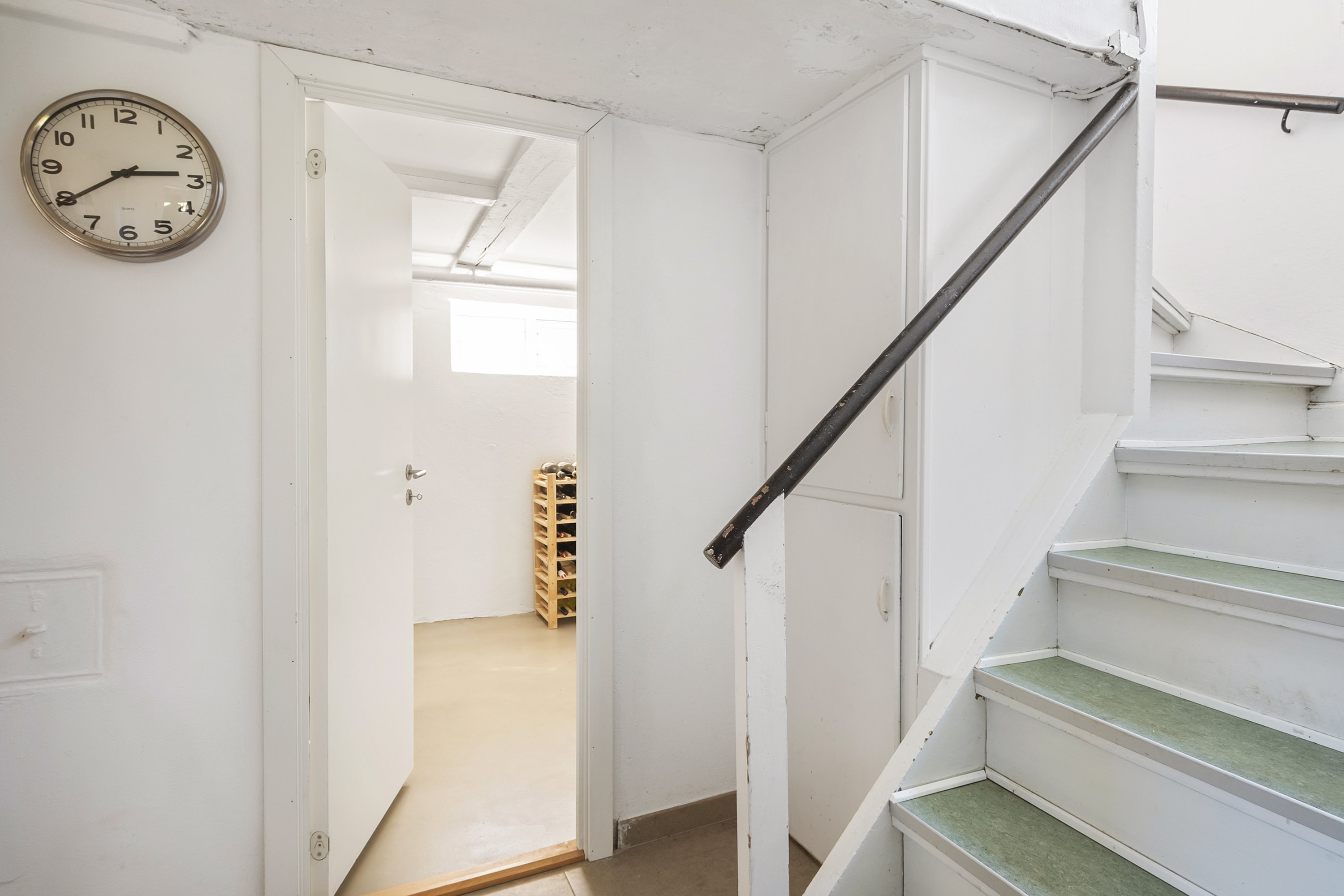 Fremhævet underetage billede i fuldskærmstilstand. Billede af Møllevænget 11, 3000 Helsingør