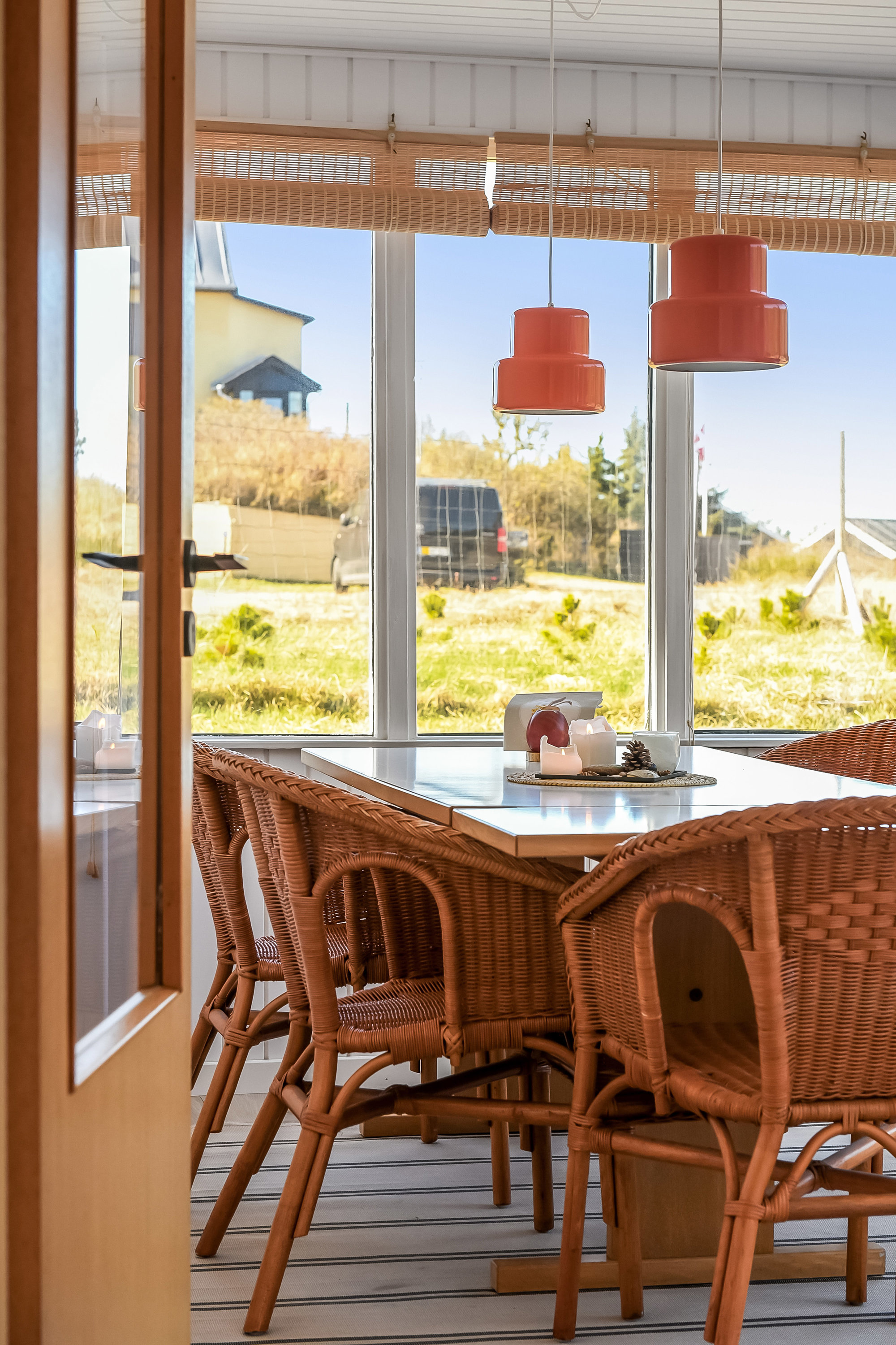 Fremhævet stue billede i fuldskærmstilstand. Billede af Mågevej 14, 6853 Vejers Strand