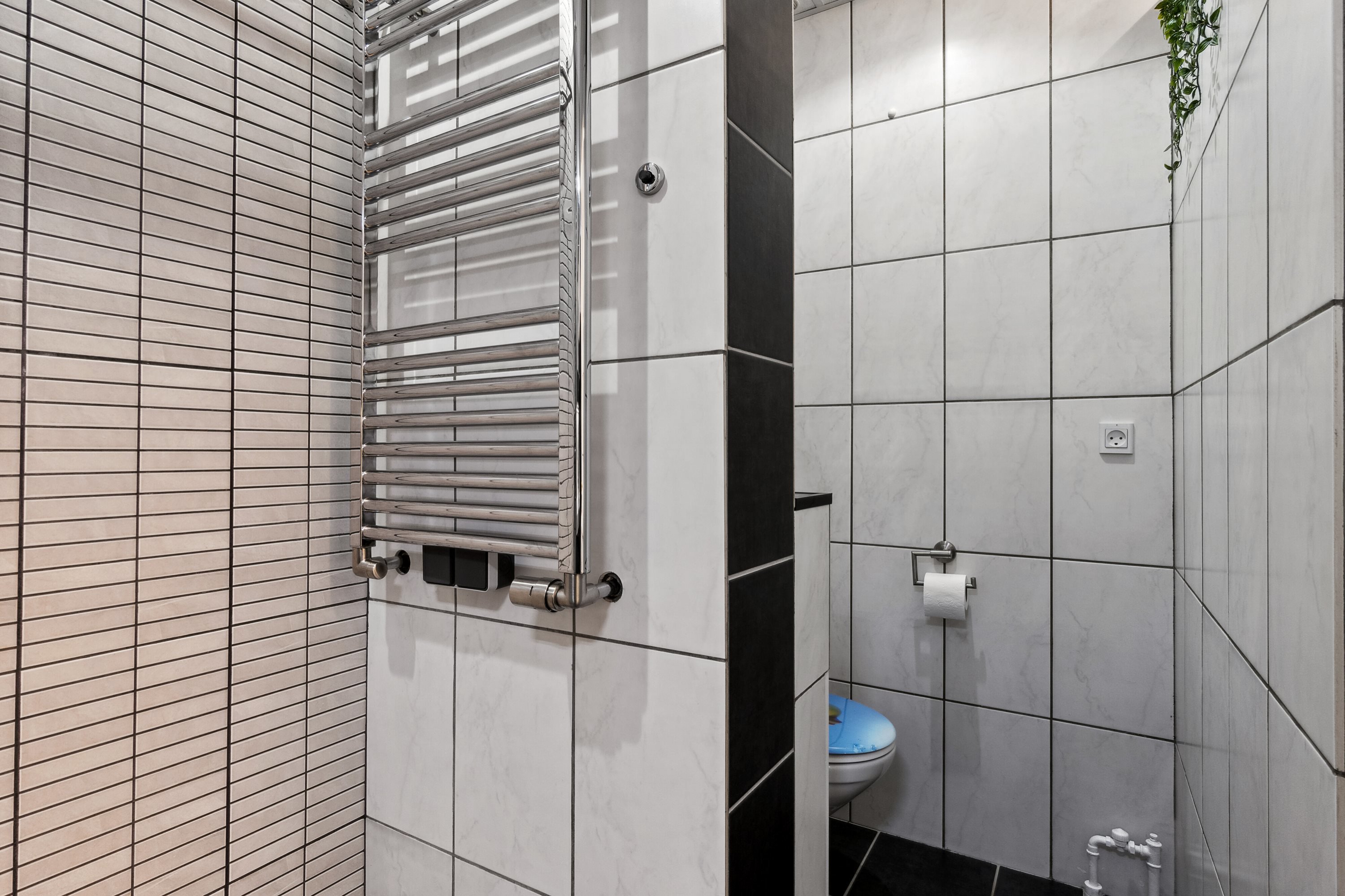 Fremhævet  billede i fuldskærmstilstand. Billede af Rosengården 34, 2. tv., 9200 Aalborg SV