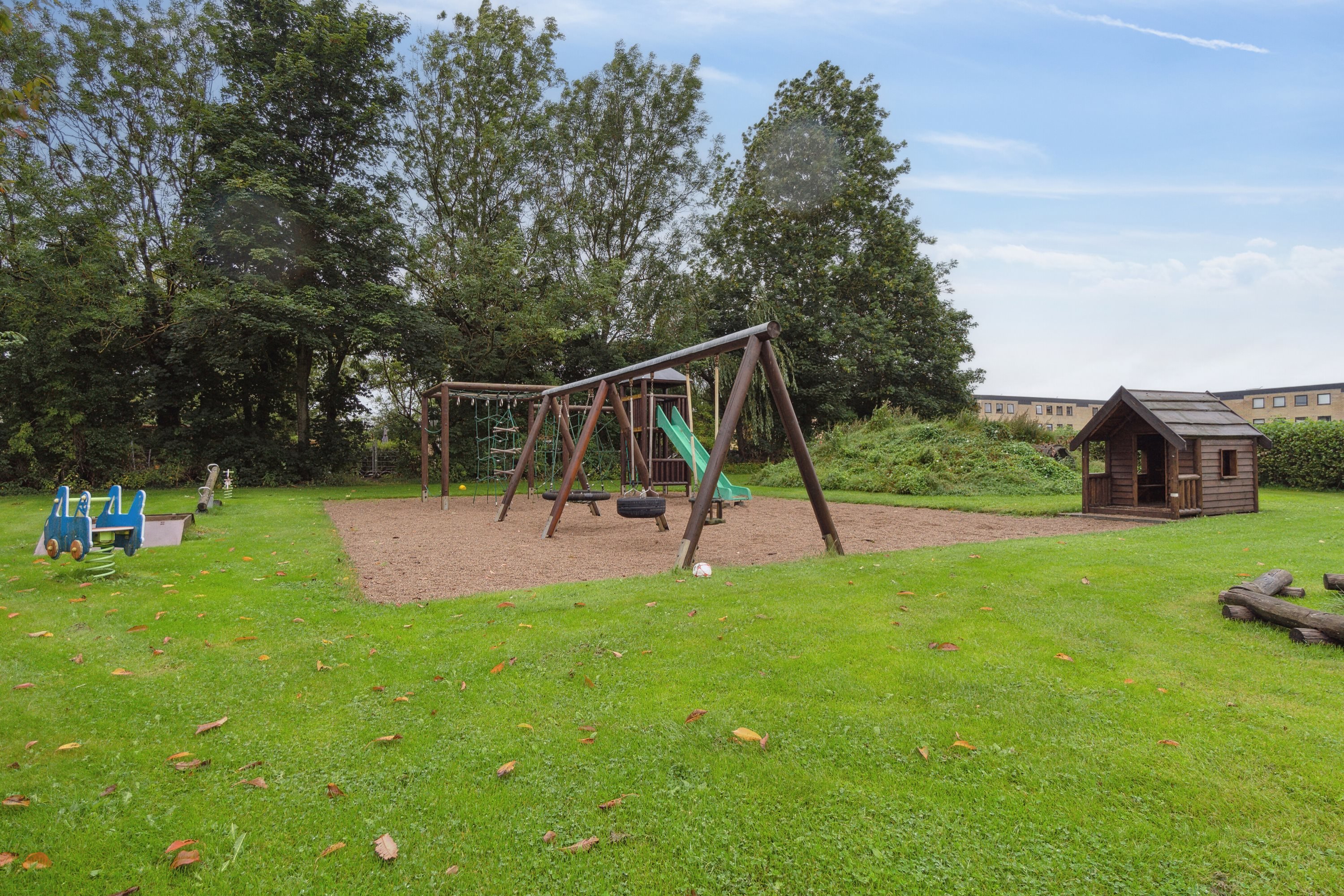 Fremhævet  billede i fuldskærmstilstand. Billede af Rosengården 34, 2. tv., 9200 Aalborg SV