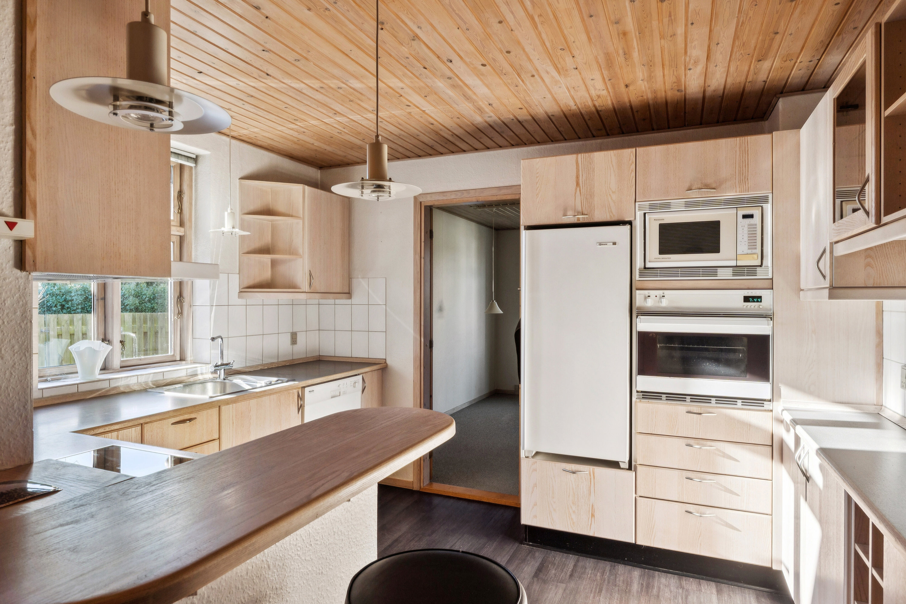 Fremhævet køkken billede i fuldskærmstilstand. Billede af Lerchenborgvej 95, 4400 Kalundborg