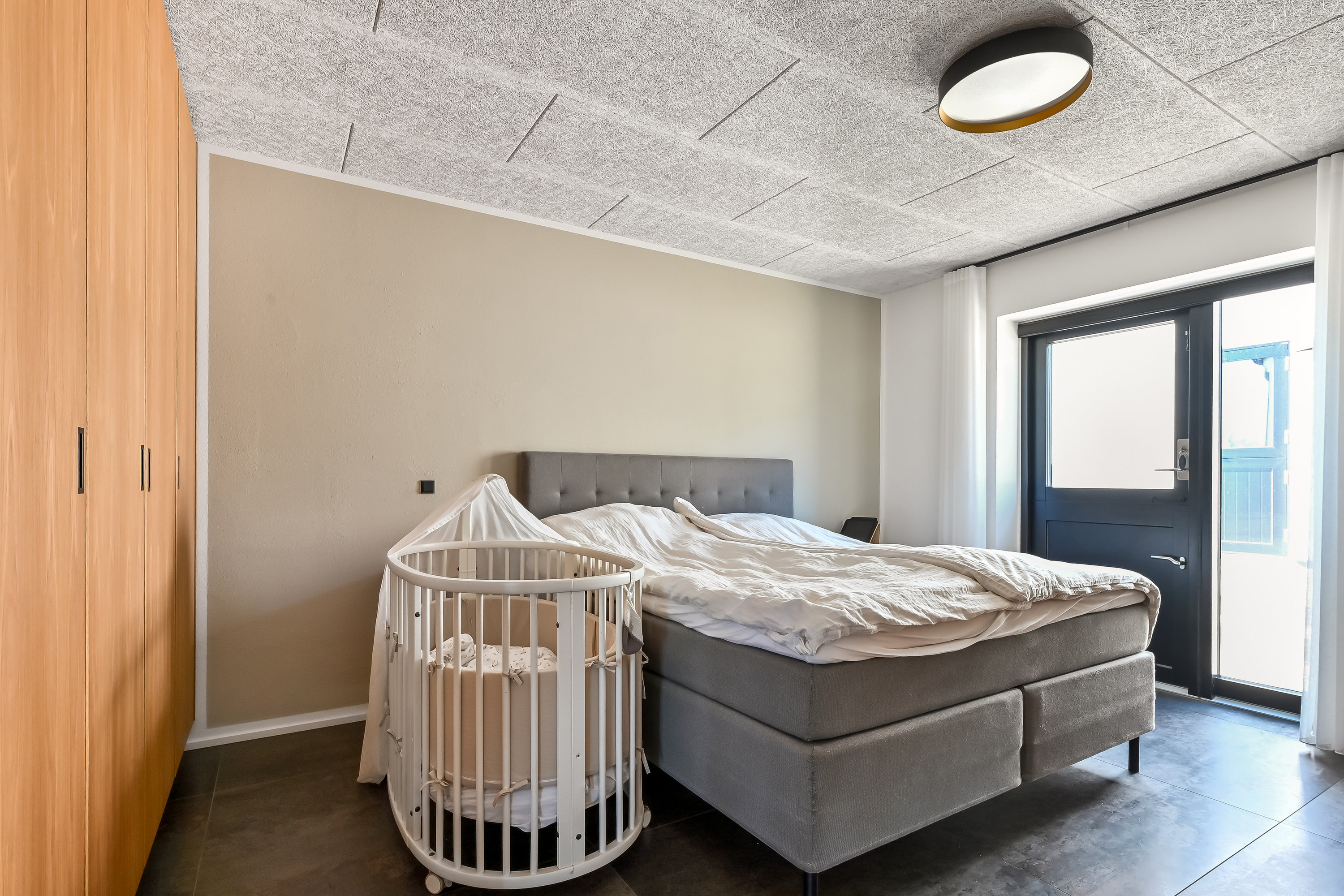 Fremhævet soveværelse billede i fuldskærmstilstand. Billede af Kølkærvej 57, Hammerum, 7400 Herning