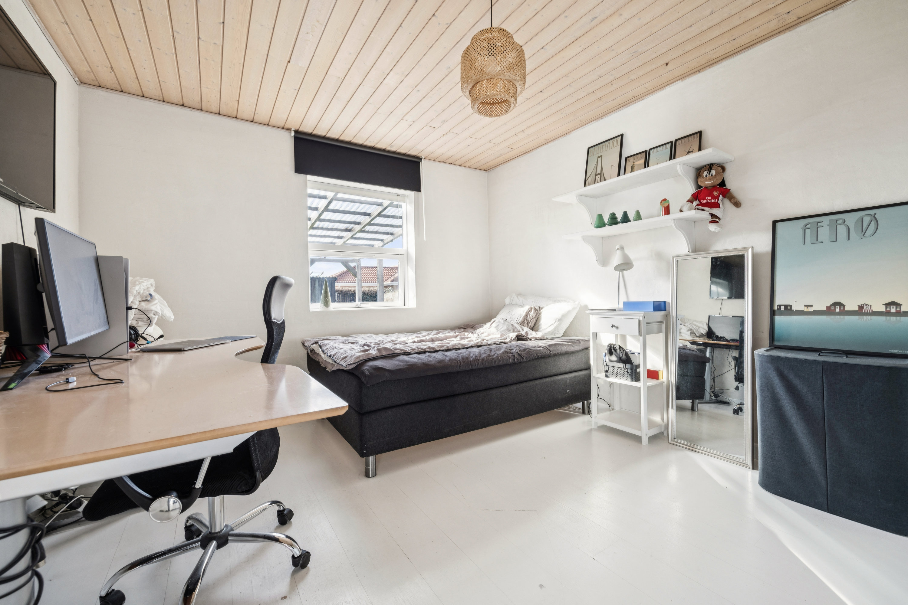 Fremhævet værelse billede i fuldskærmstilstand. Billede af Vinkelvej 9, 9370 Hals