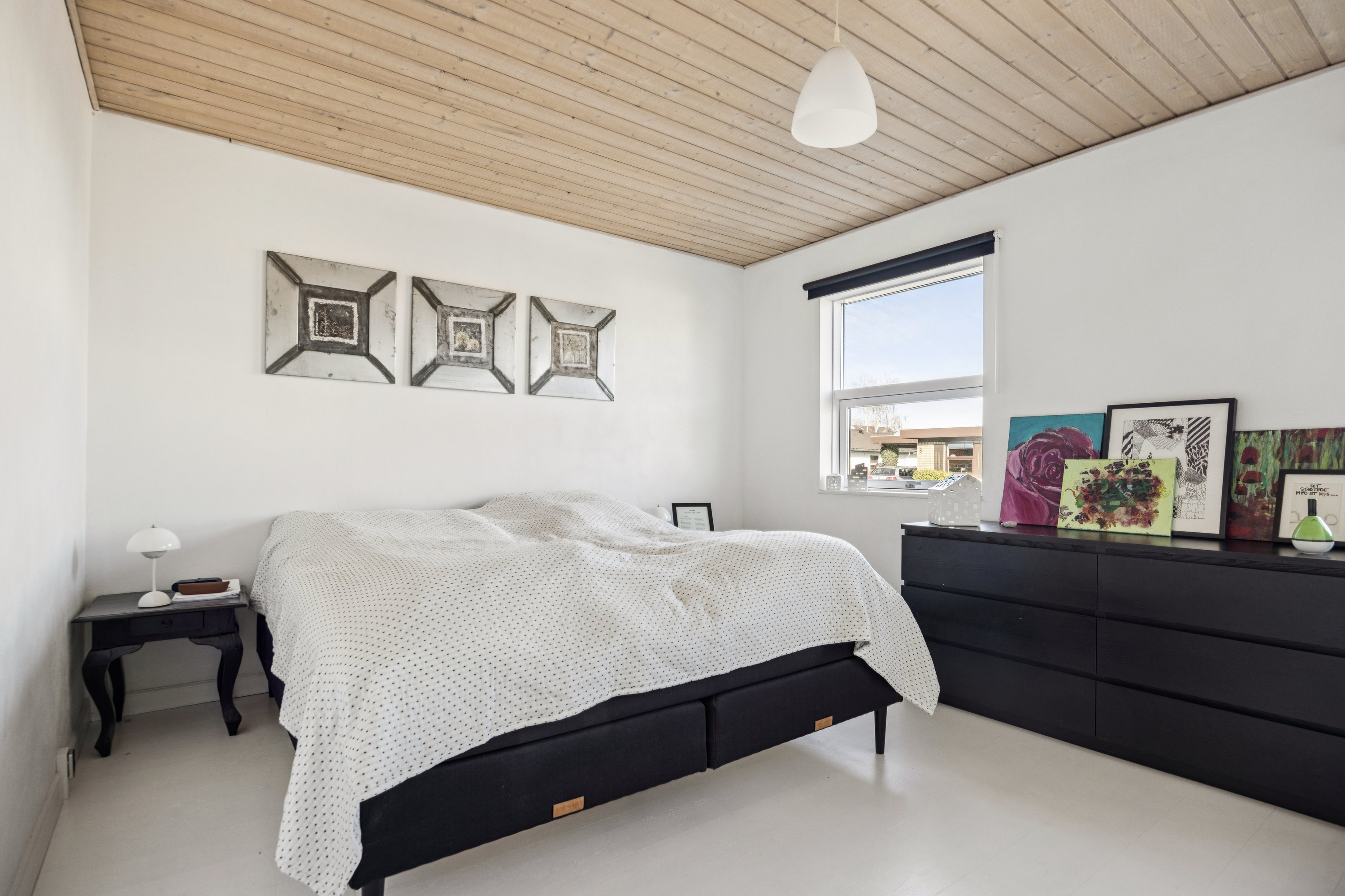 Fremhævet værelse billede i fuldskærmstilstand. Billede af Vinkelvej 9, 9370 Hals