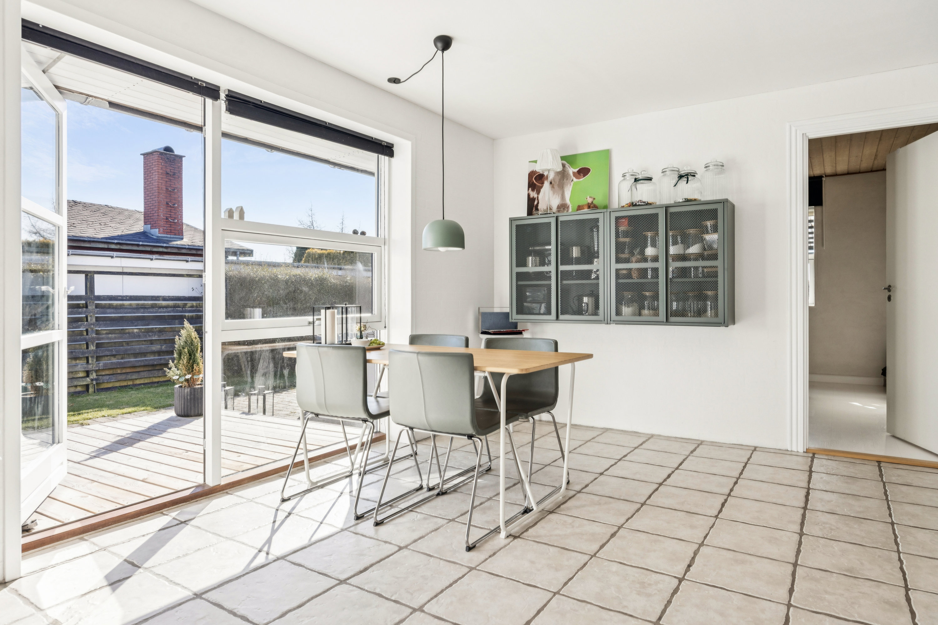 Fremhævet køkken billede i fuldskærmstilstand. Billede af Vinkelvej 9, 9370 Hals