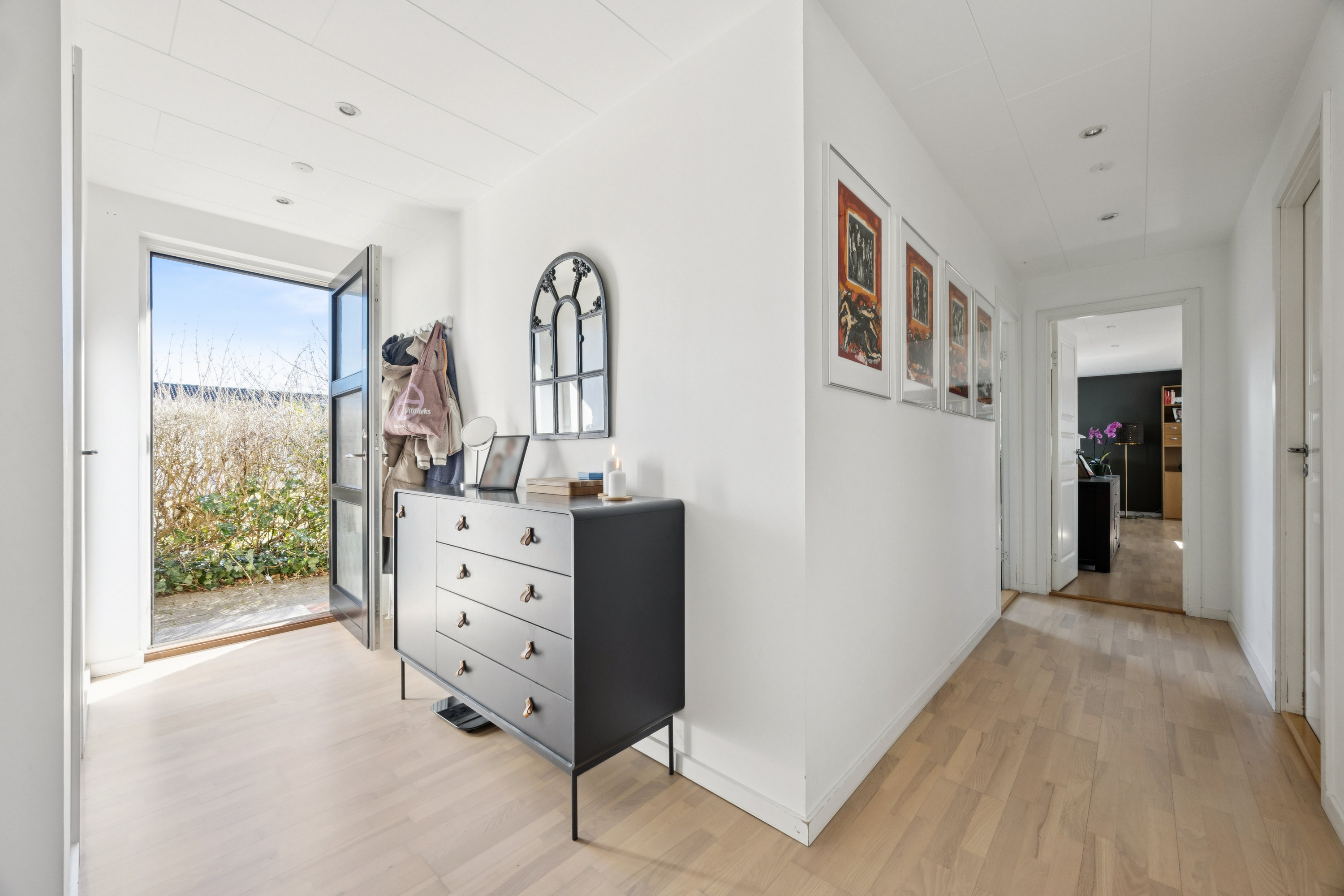 Fremhævet køkken billede i fuldskærmstilstand. Billede af Højdevej 38, 2670 Greve