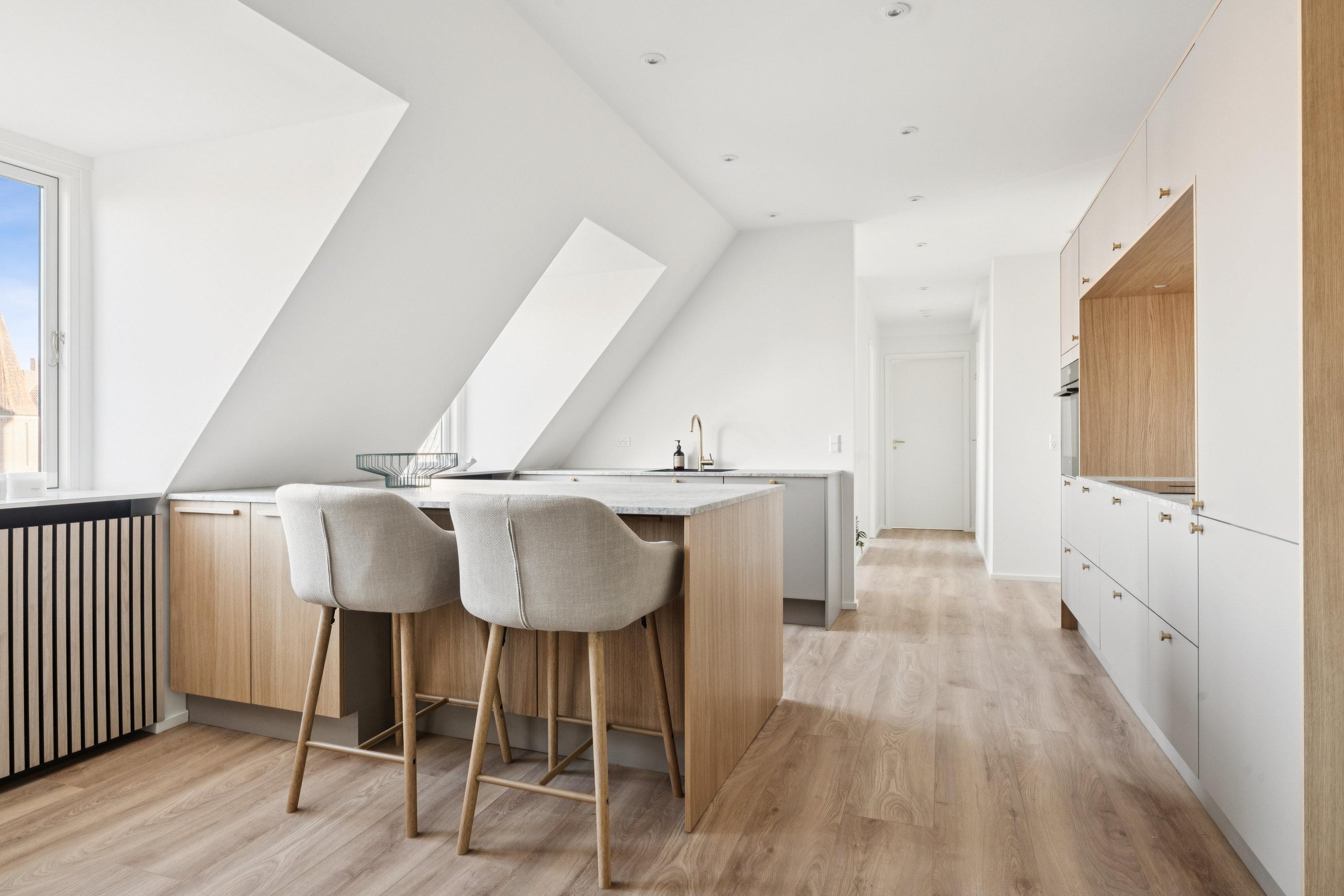 Fremhævet værelse billede i fuldskærmstilstand. Billede af Budolfi Plads 1, 4. mf., 9000 Aalborg