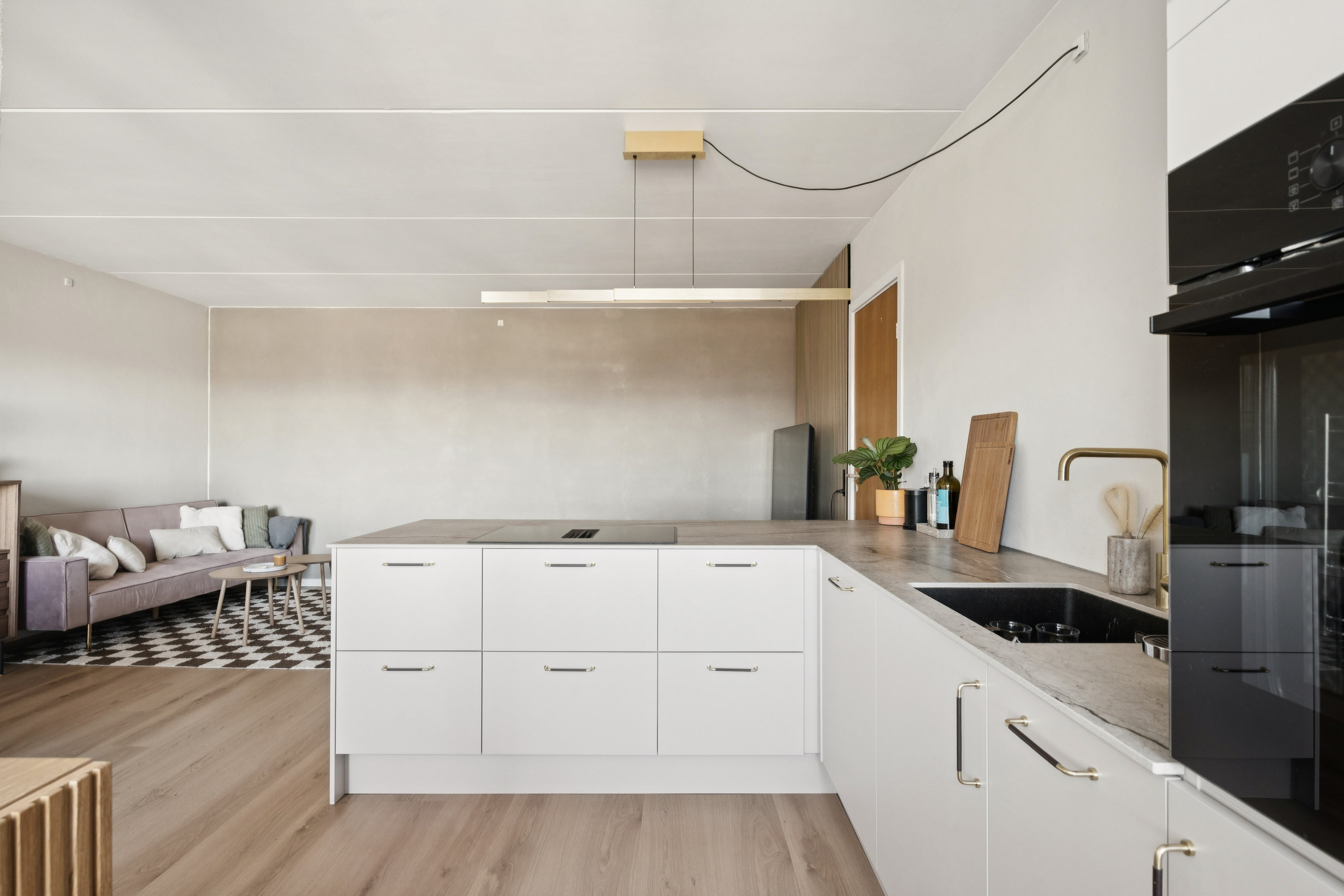 Fremhævet køkken billede i fuldskærmstilstand. Billede af Brobjerg Parkvej 19, 2. 4., 8250 Egå