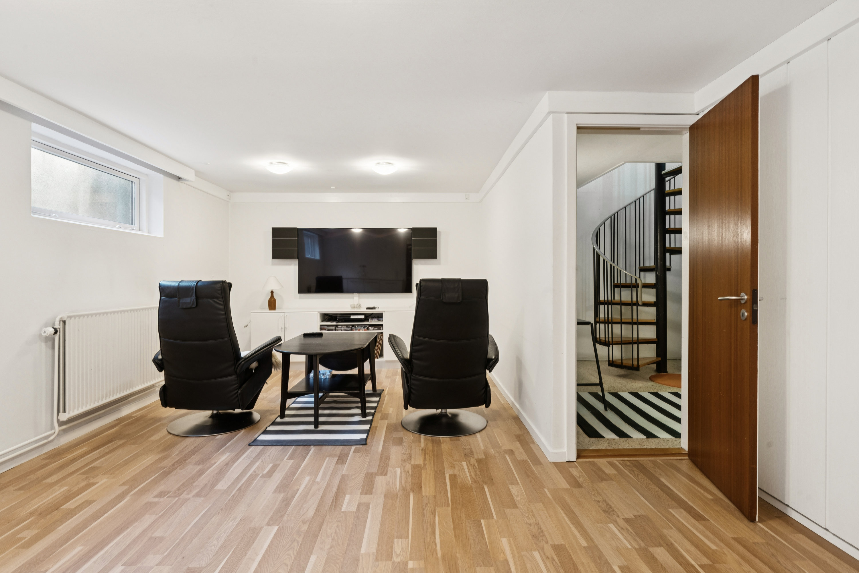 Fremhævet kælder billede i fuldskærmstilstand. Billede af Børglumvej 16, 9220 Aalborg Øst