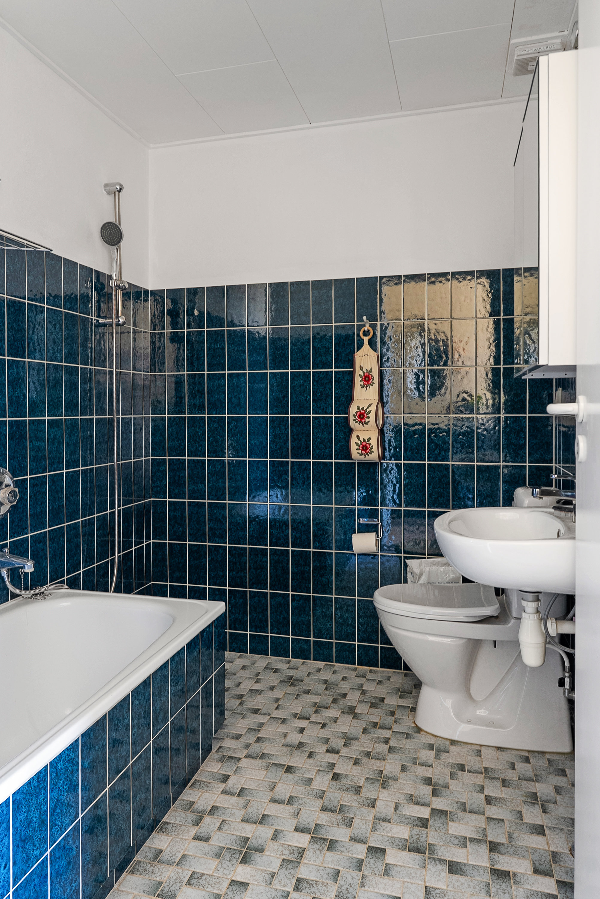 Fremhævet badeværelse billede i fuldskærmstilstand. Billede af Anderupvænget 25, Anderup, 5270 Odense N