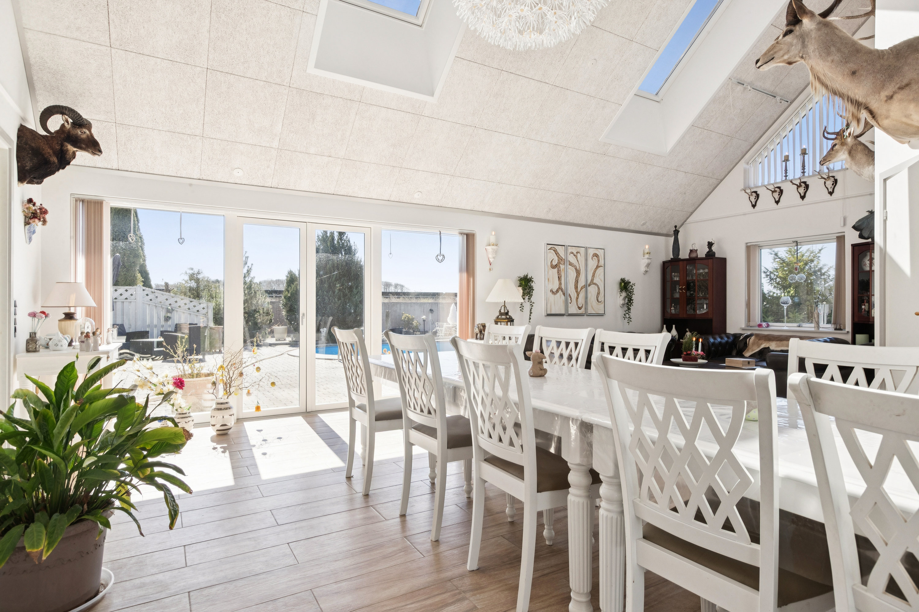 Fremhævet spisestue billede i fuldskærmstilstand. Billede af Maglebjerg 15, 4520 Svinninge