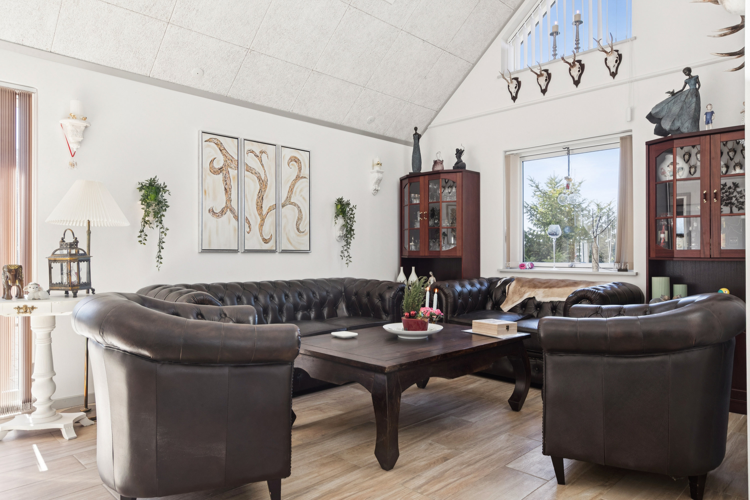 Fremhævet stue billede i fuldskærmstilstand. Billede af Maglebjerg 15, 4520 Svinninge