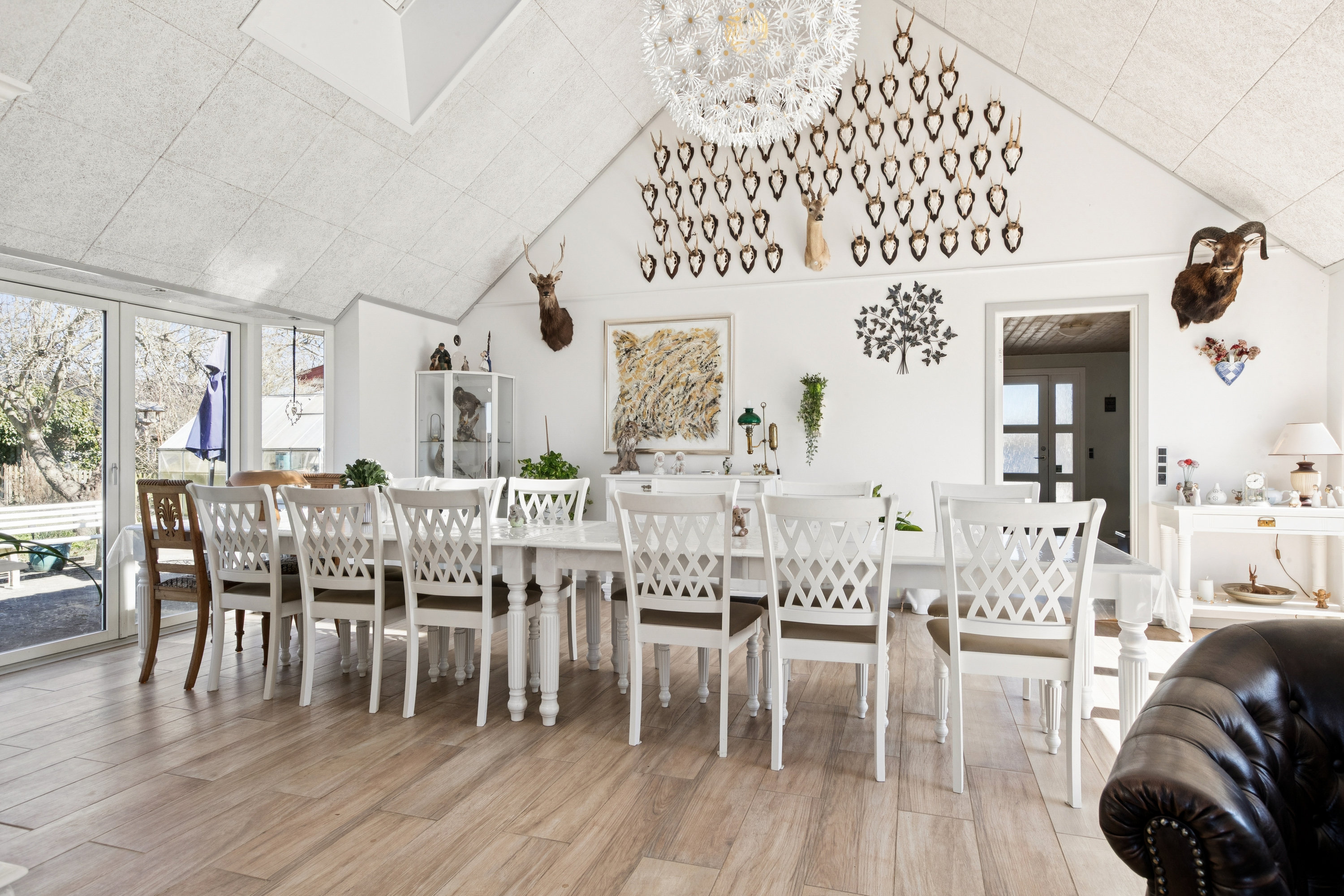Fremhævet spisestue billede i fuldskærmstilstand. Billede af Maglebjerg 15, 4520 Svinninge
