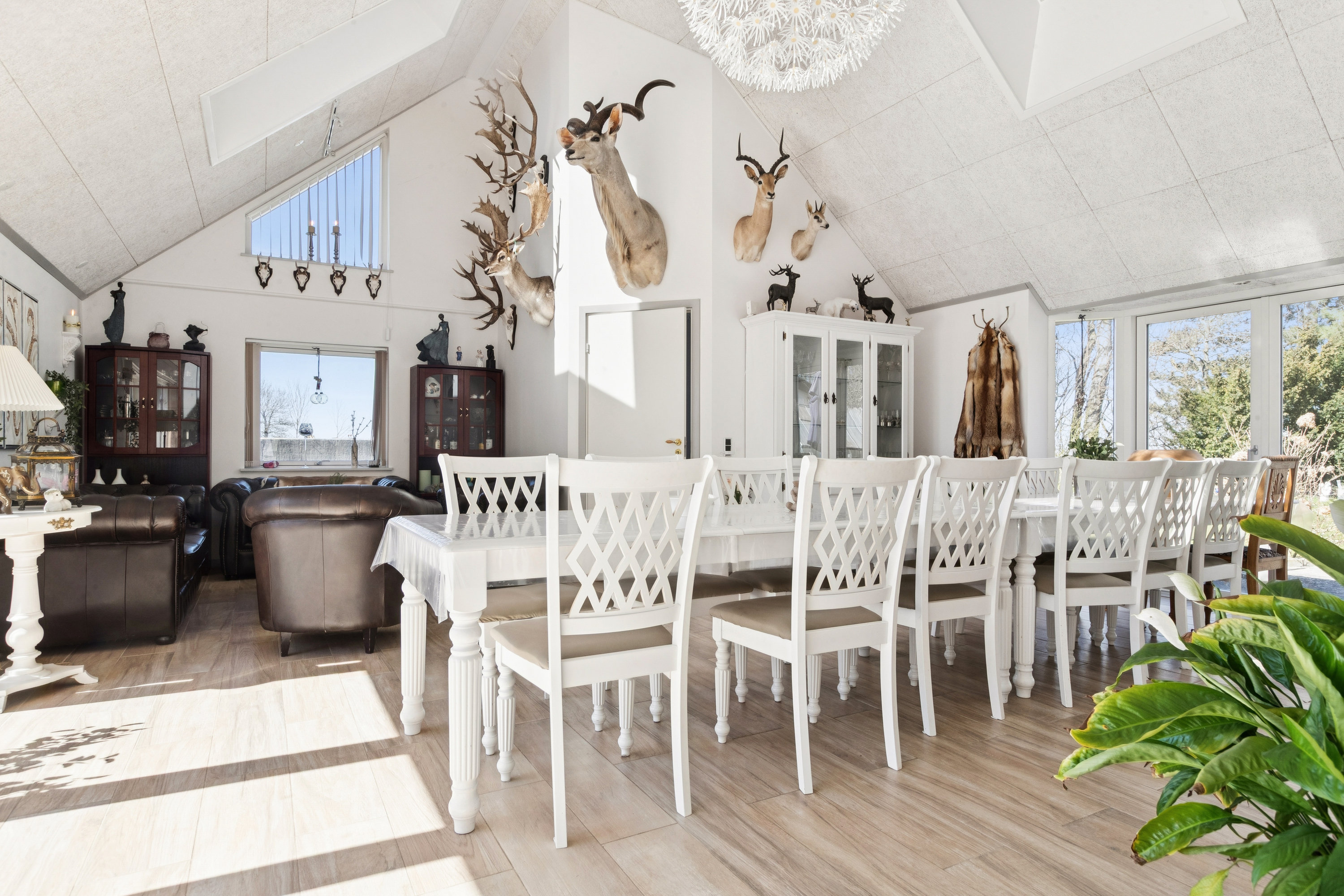 Fremhævet spisestue billede i fuldskærmstilstand. Billede af Maglebjerg 15, 4520 Svinninge