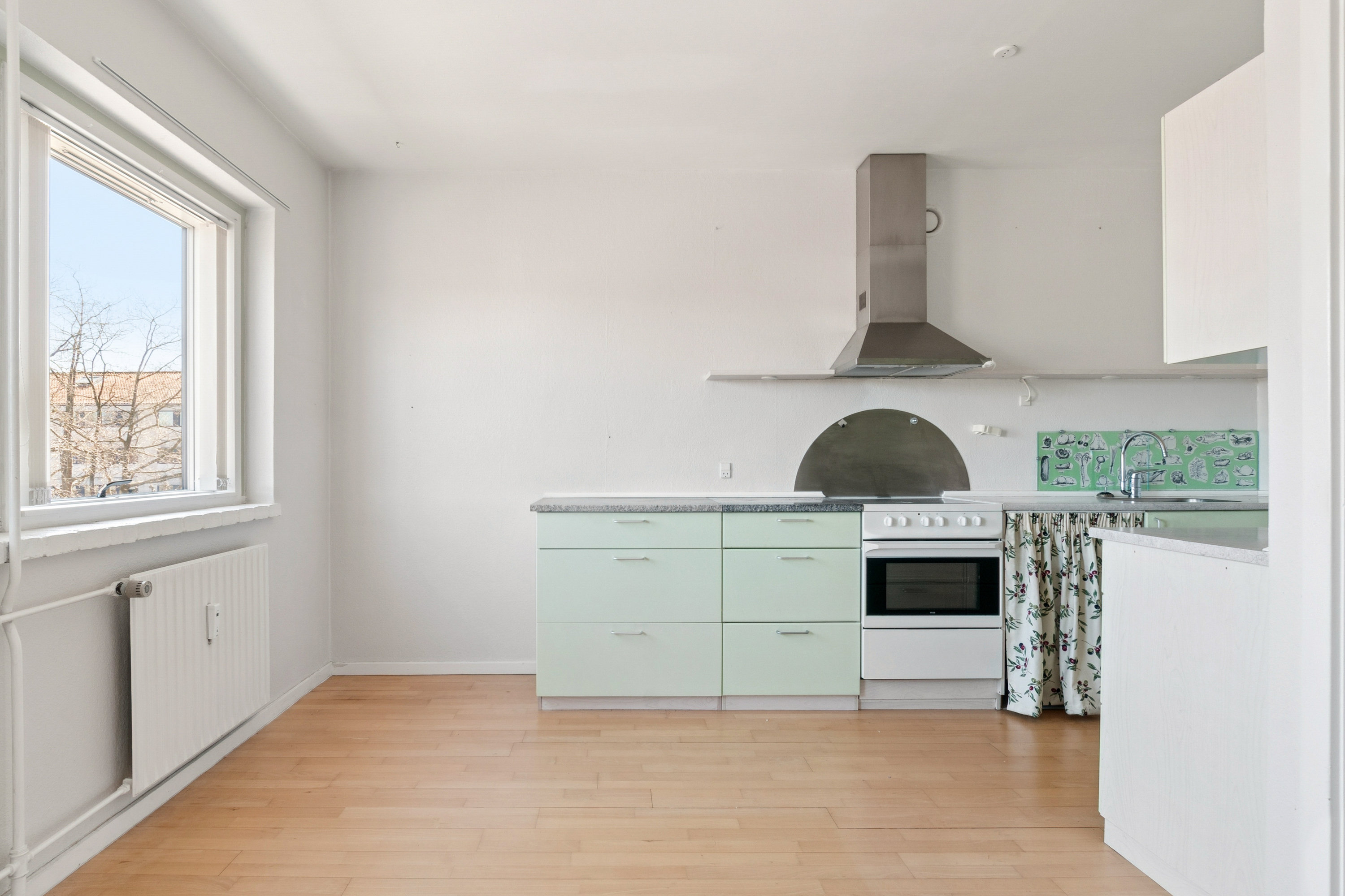 Fremhævet køkken billede i fuldskærmstilstand. Billede af Rugmarken 21, 1. tv., Mørdrup, 3060 Espergærde