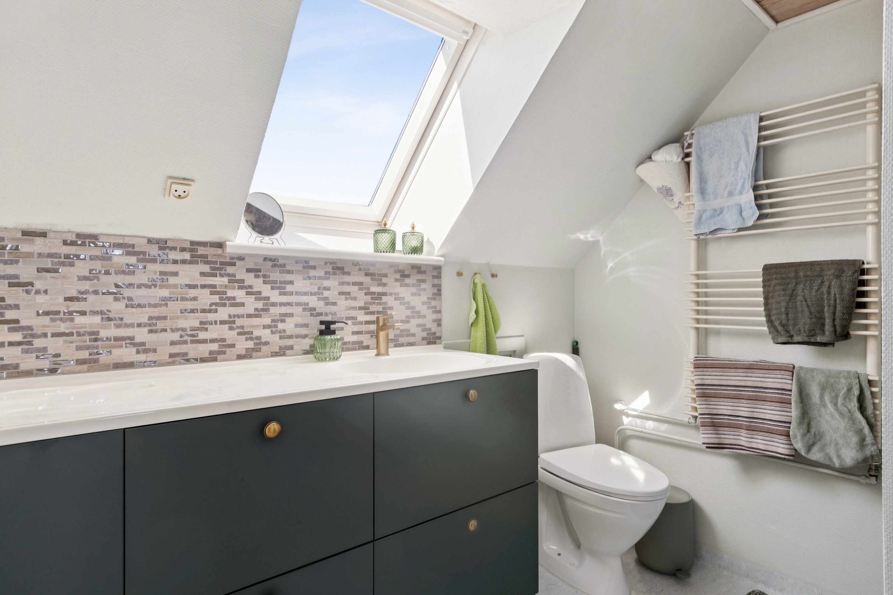 Fremhævet badeværelse billede i fuldskærmstilstand. Billede af Maglebjerg 15, 4520 Svinninge