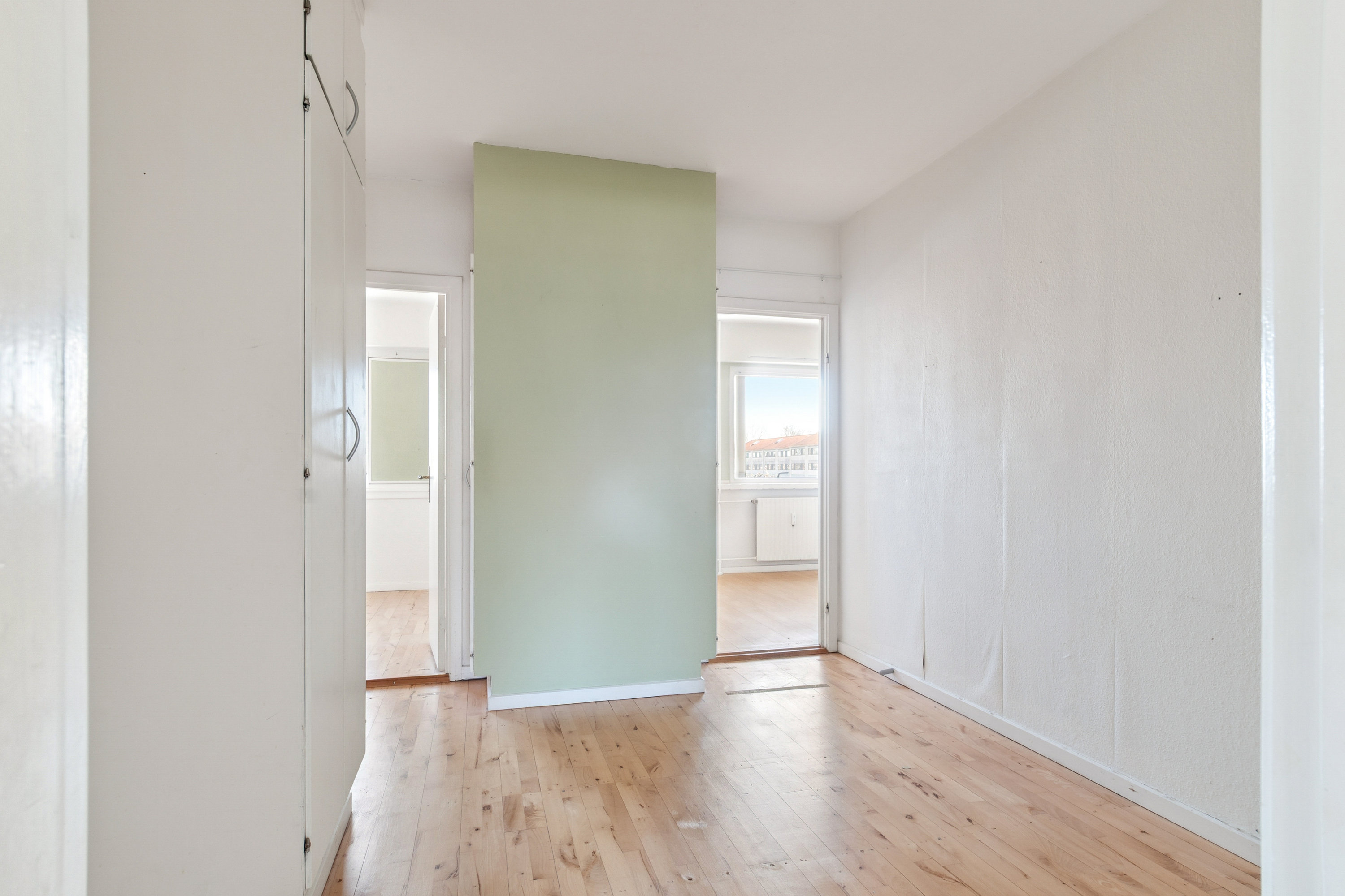 Fremhævet værelse billede i fuldskærmstilstand. Billede af Rugmarken 21, 1. tv., Mørdrup, 3060 Espergærde