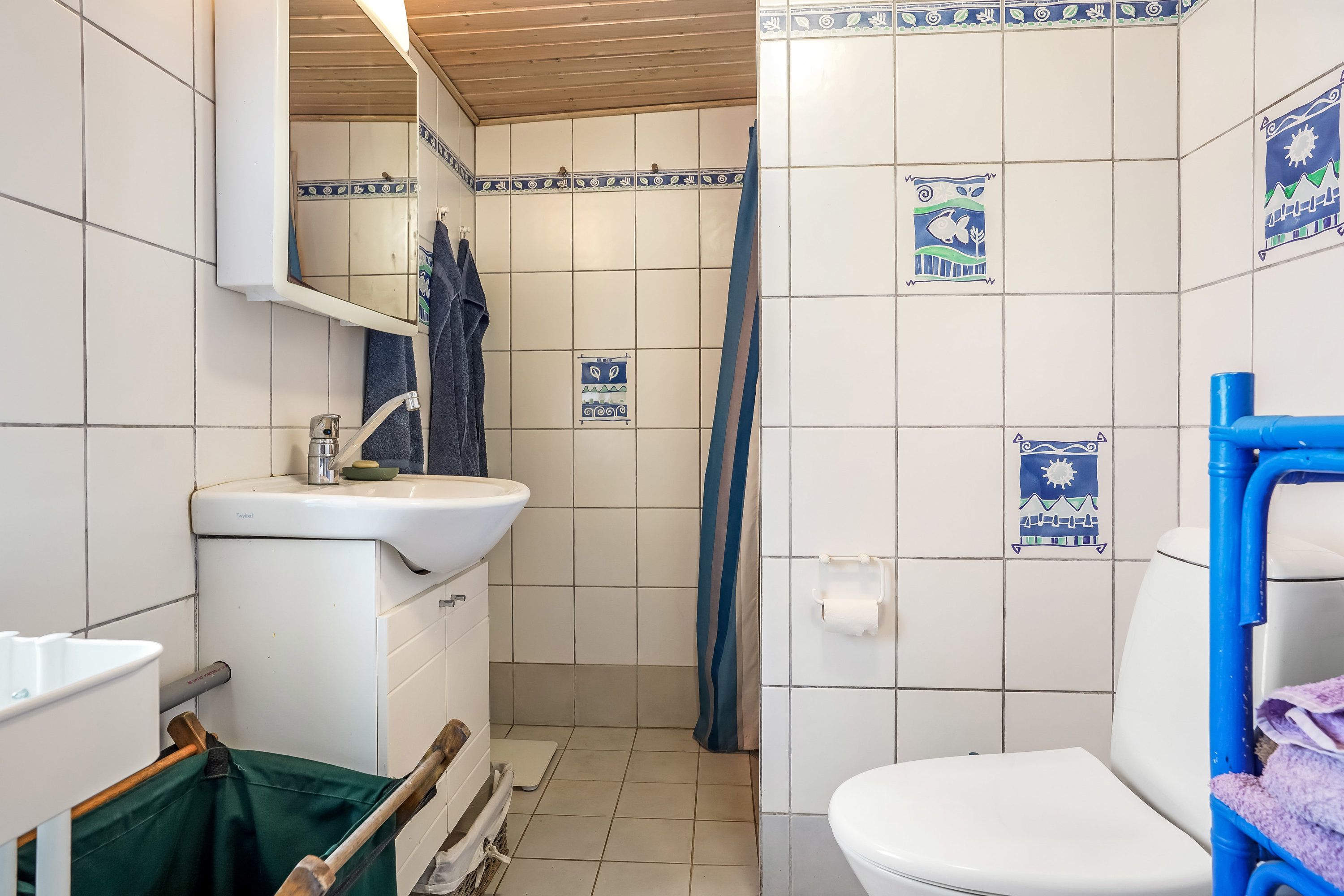 Fremhævet badeværelse billede i fuldskærmstilstand. Billede af Skovhaverne 41, Skovkrogen, 5683 Haarby