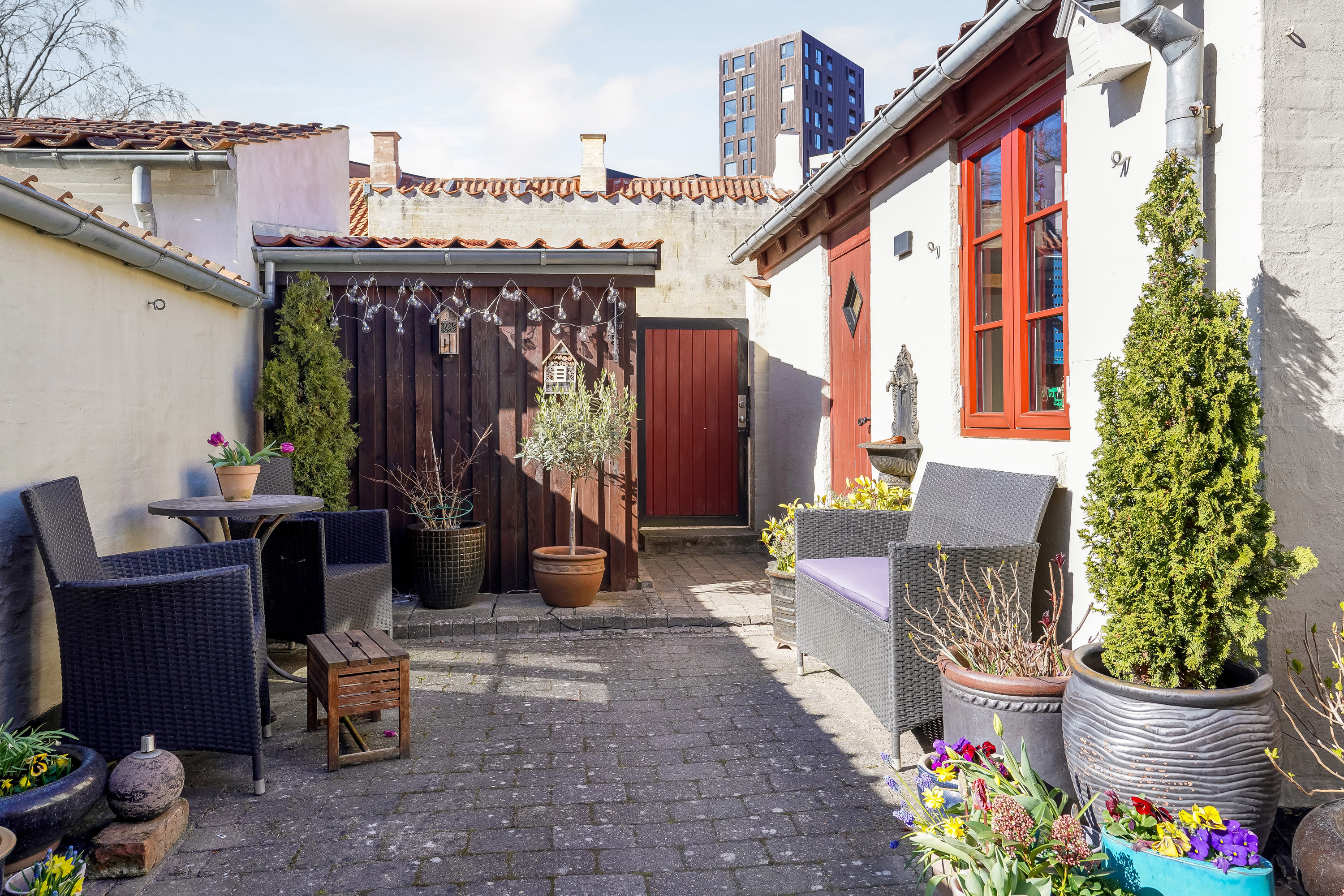 Fremhævet terrasse billede i fuldskærmstilstand. Billede af Ramsherred 20, 5000 Odense C