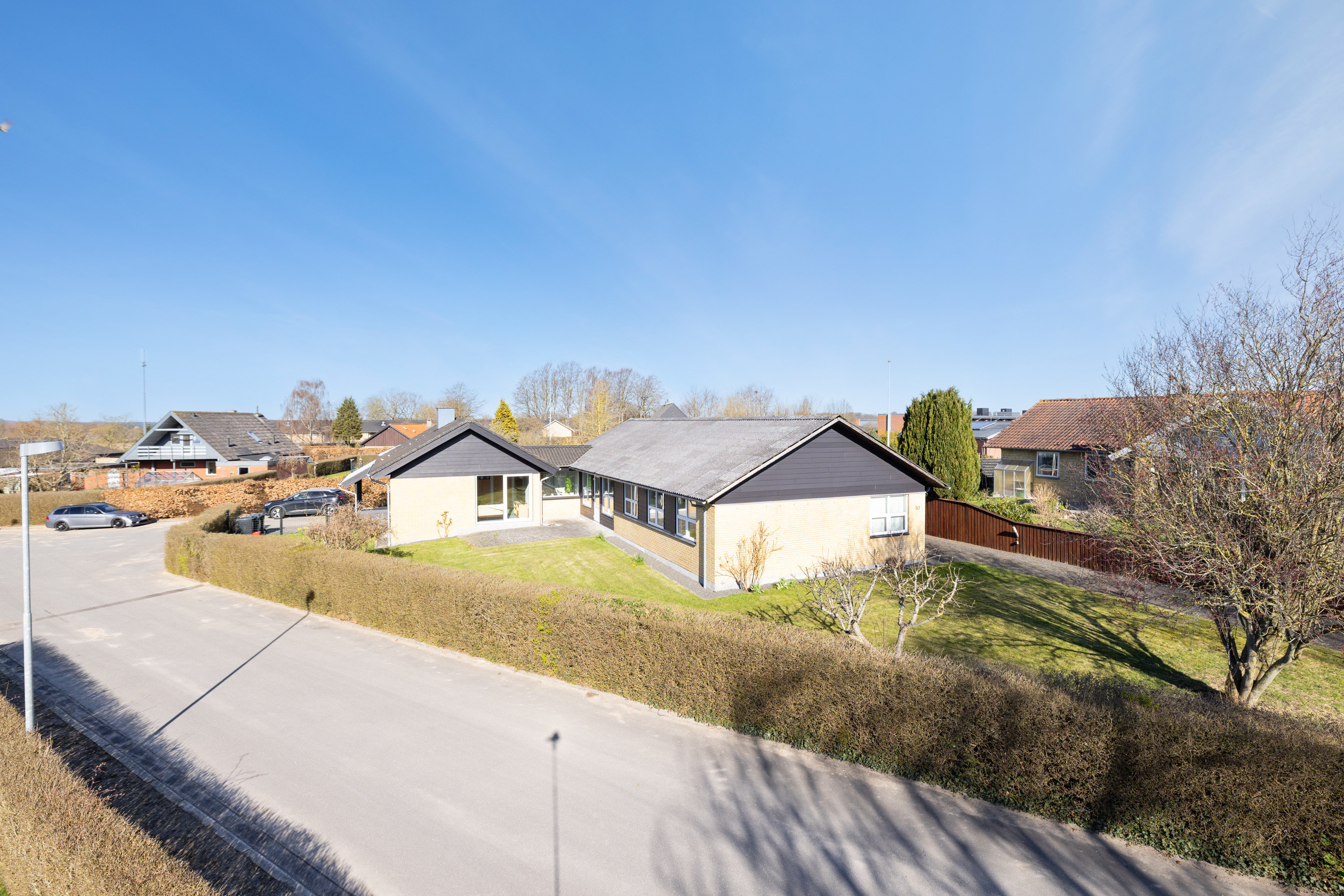 Fremhævet  billede i fuldskærmstilstand. Billede af Solbærvej 10, 8471 Sabro