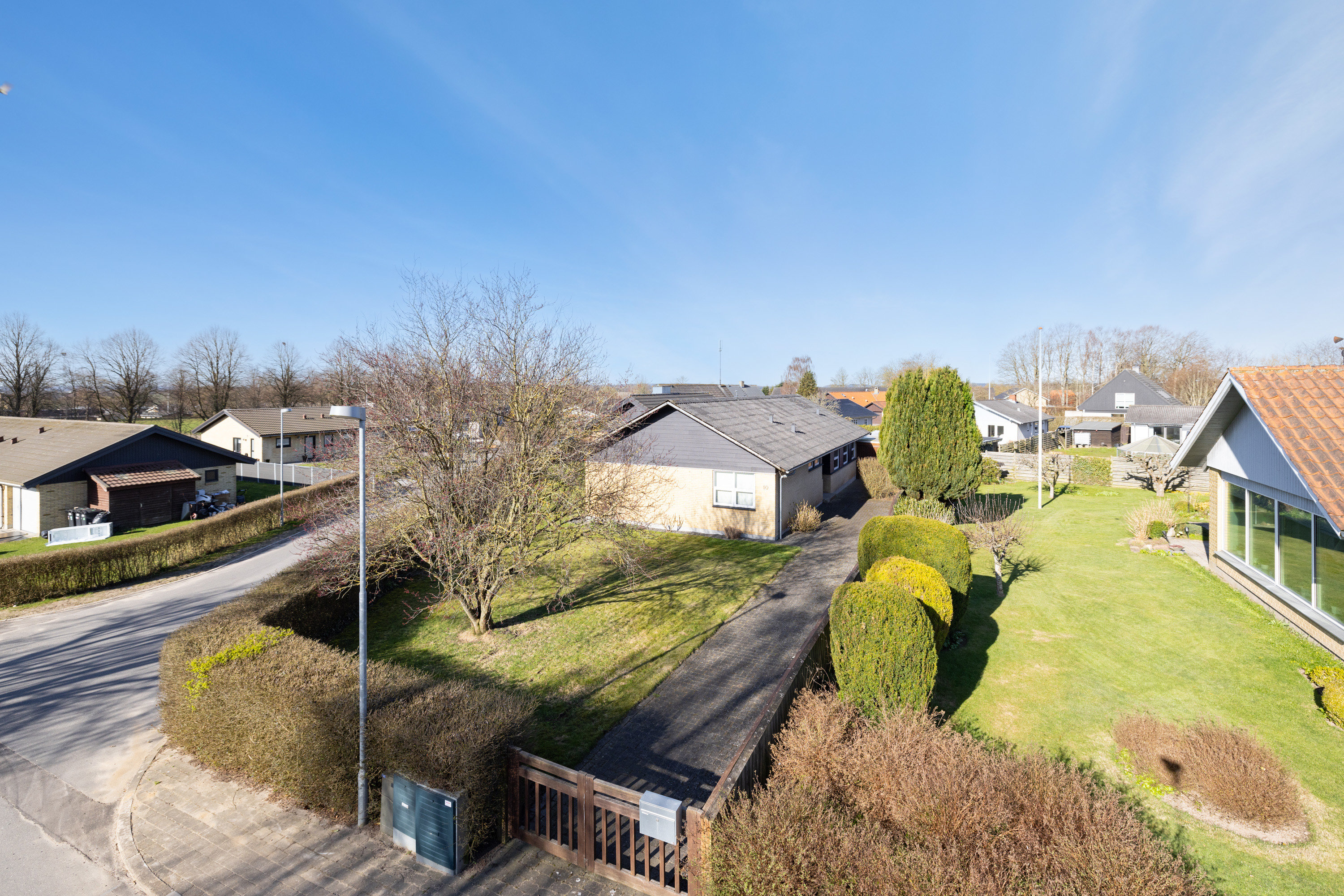 Fremhævet  billede i fuldskærmstilstand. Billede af Solbærvej 10, 8471 Sabro