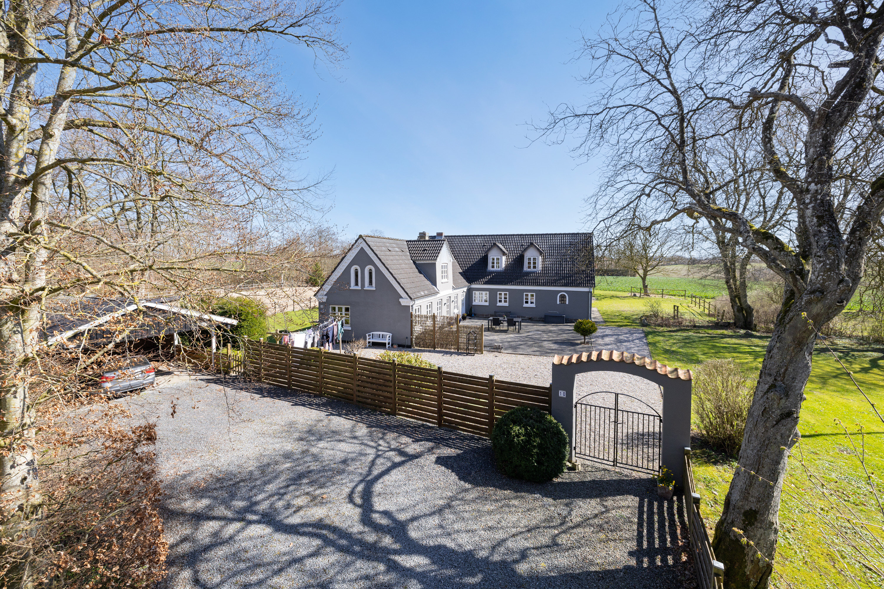 Fremhævet ejendommen billede i fuldskærmstilstand. Billede af Balskildevej 10, Ballen, 8355 Solbjerg