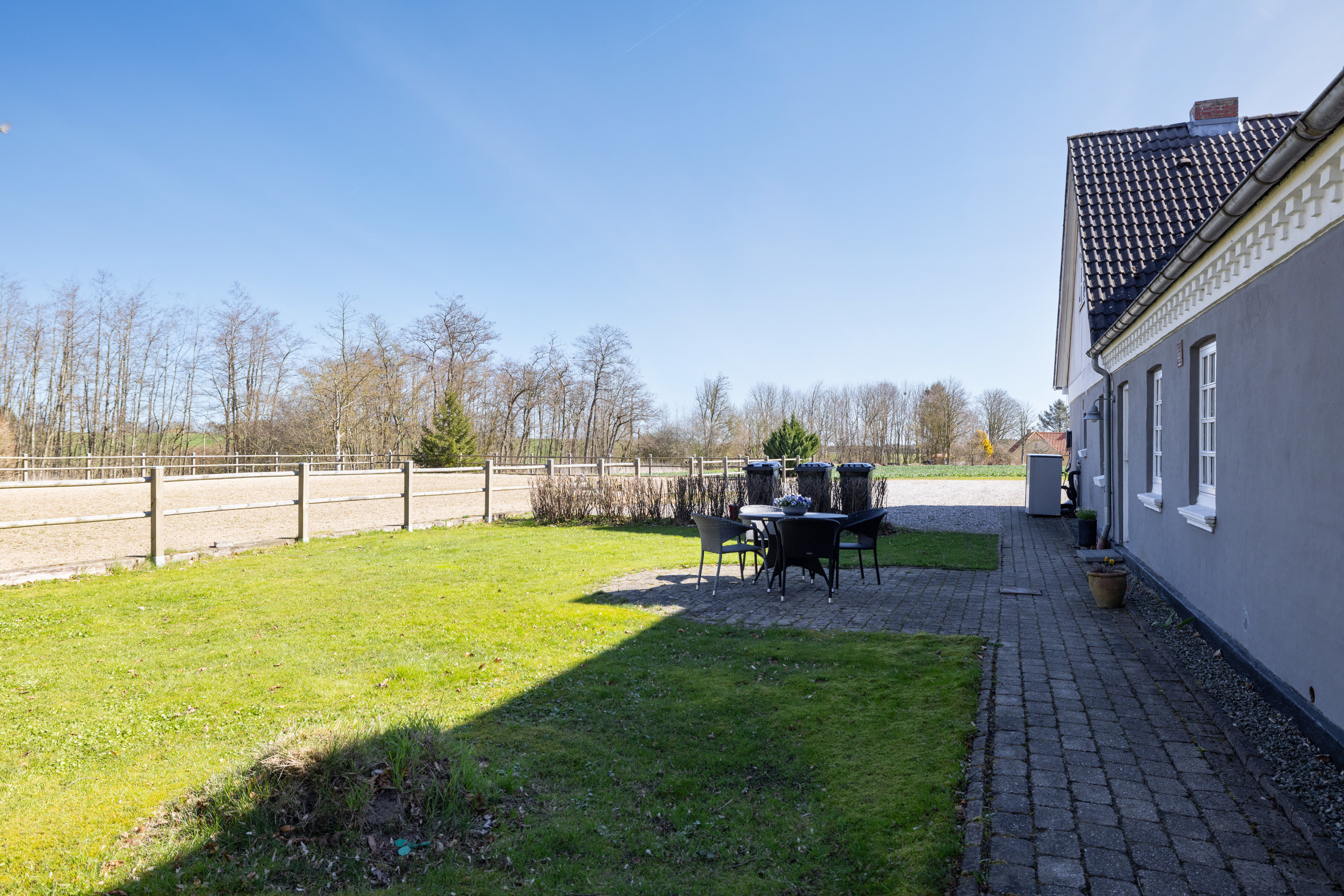 Fremhævet ejendommen billede i fuldskærmstilstand. Billede af Balskildevej 10, Ballen, 8355 Solbjerg