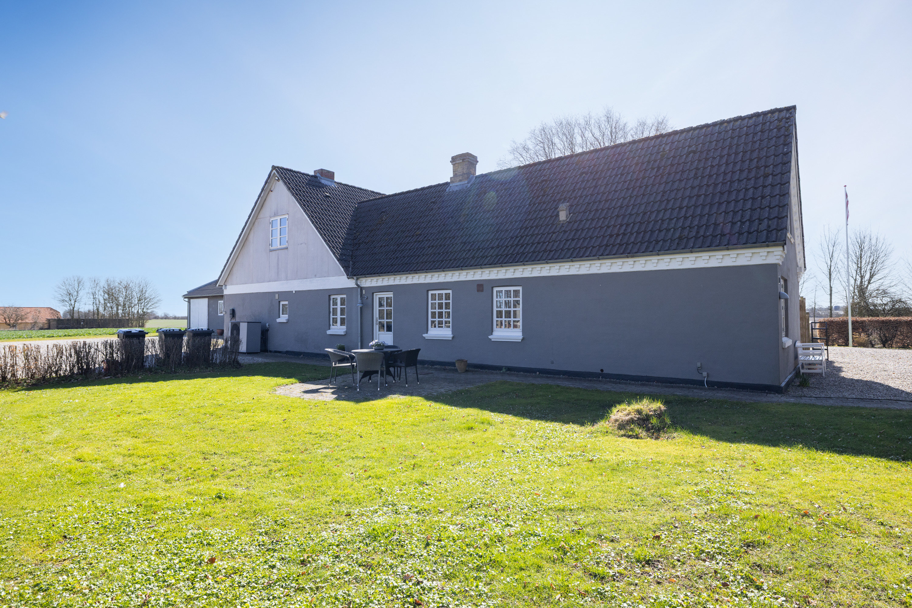 Fremhævet ejendommen billede i fuldskærmstilstand. Billede af Balskildevej 10, Ballen, 8355 Solbjerg