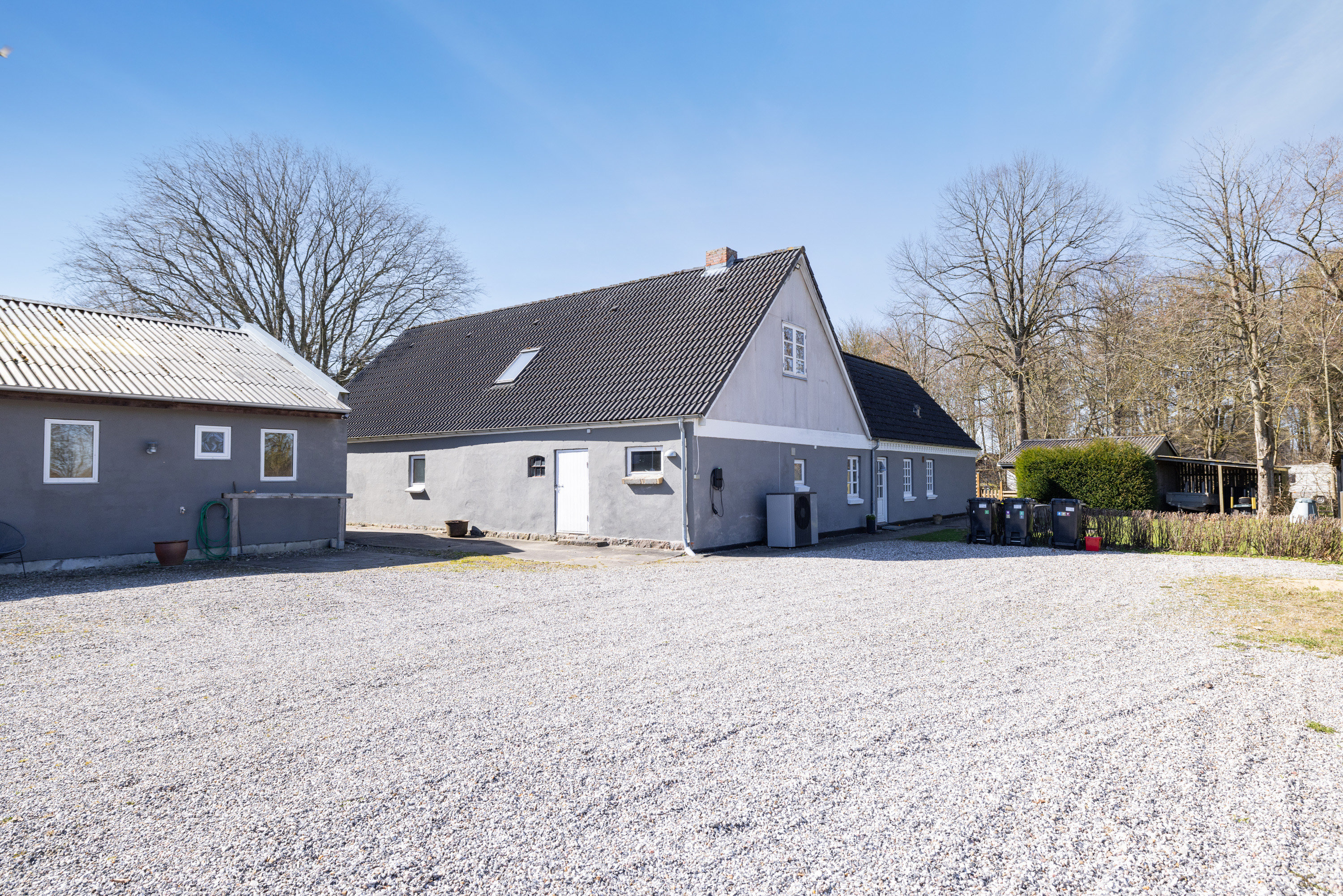 Fremhævet ejendommen billede i fuldskærmstilstand. Billede af Balskildevej 10, Ballen, 8355 Solbjerg