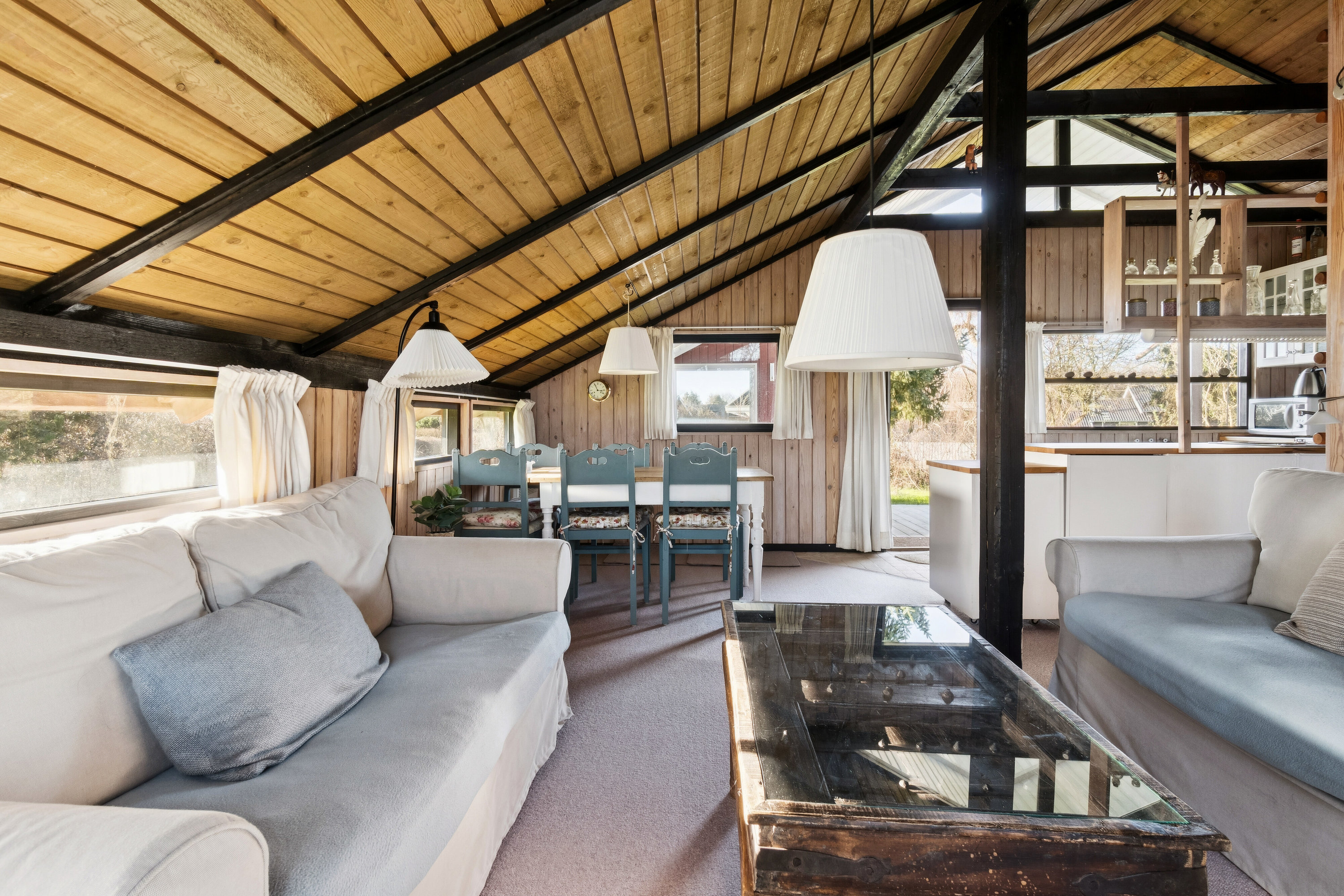 Fremhævet stue billede i fuldskærmstilstand. Billede af Banken 11, Spodsbj Drej, 5900 Rudkøbing