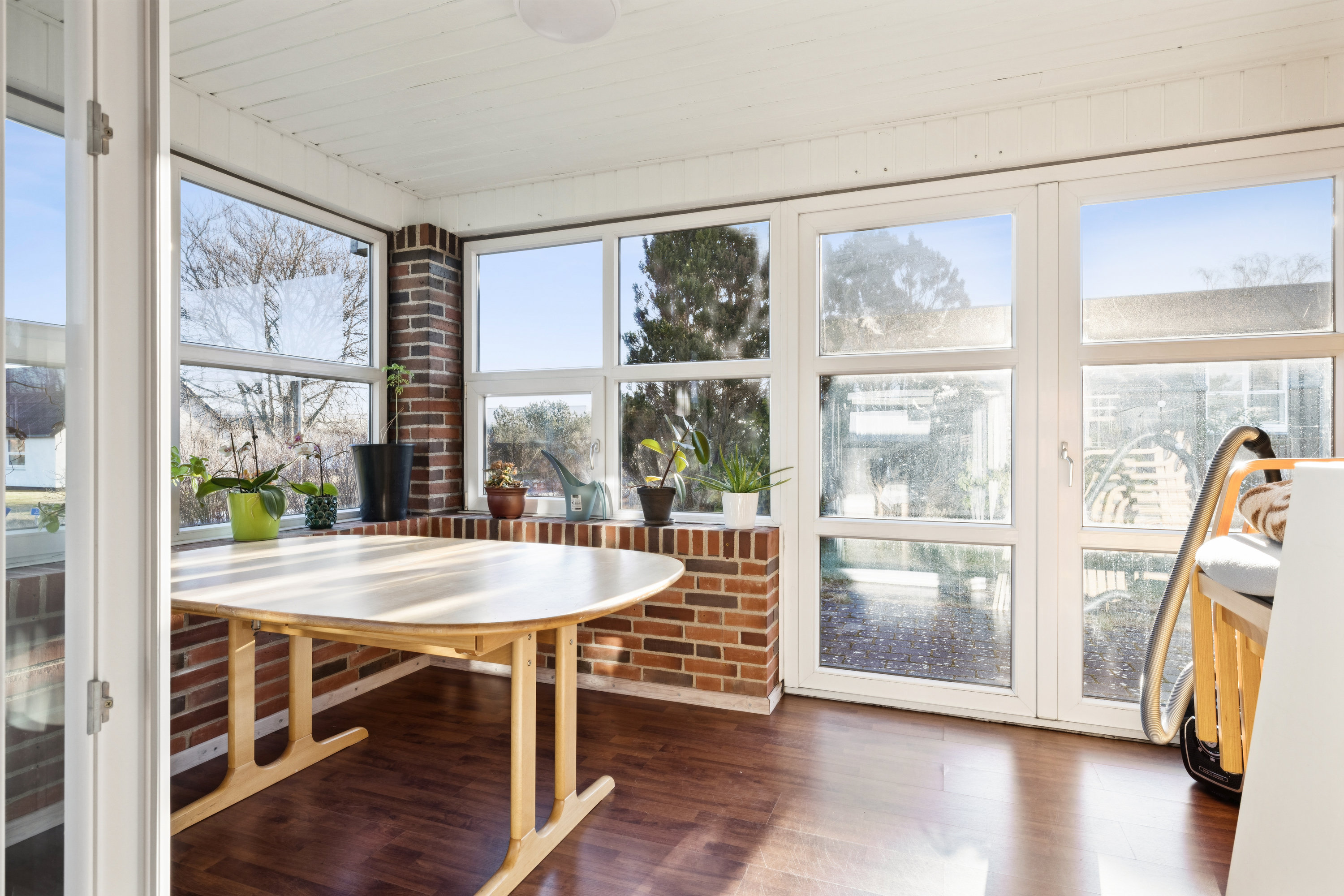 Fremhævet stue billede i fuldskærmstilstand. Billede af Fægangsvej 8, Bønnerup Strand, 8585 Glesborg