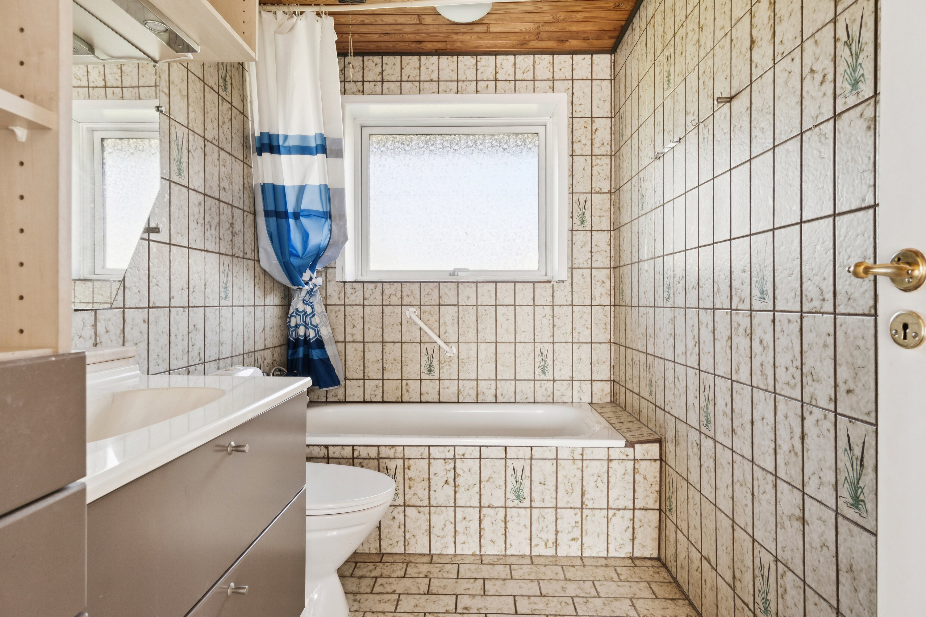 Fremhævet badeværelse billede i fuldskærmstilstand. Billede af Svinget 7, Koldby, 7752 Snedsted