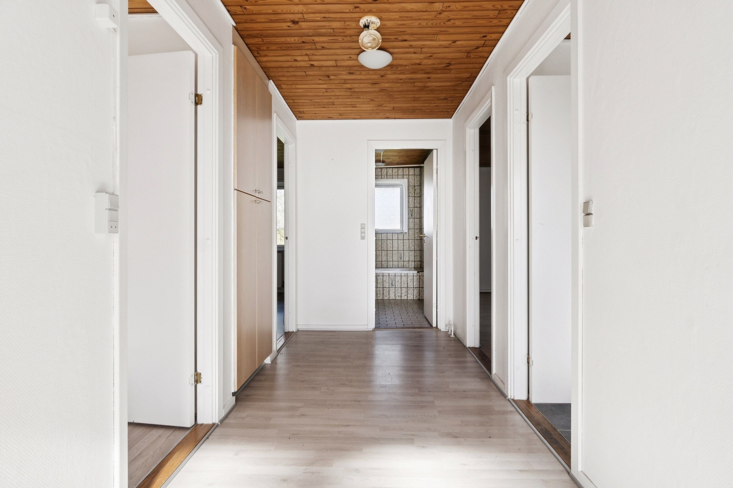 Fremhævet gang billede i fuldskærmstilstand. Billede af Svinget 7, Koldby, 7752 Snedsted