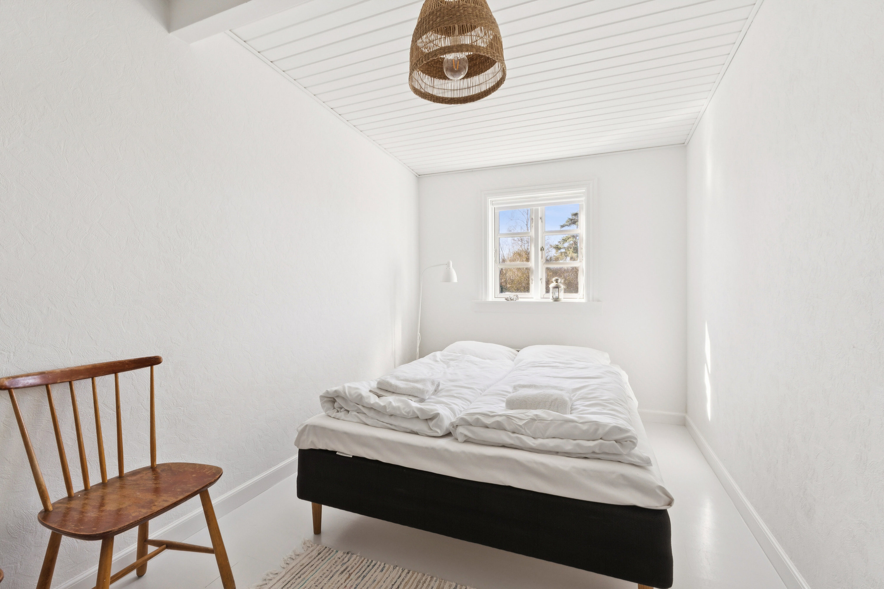 Fremhævet soveværelse billede i fuldskærmstilstand. Billede af Spurvevej 21, 3100 Hornbæk