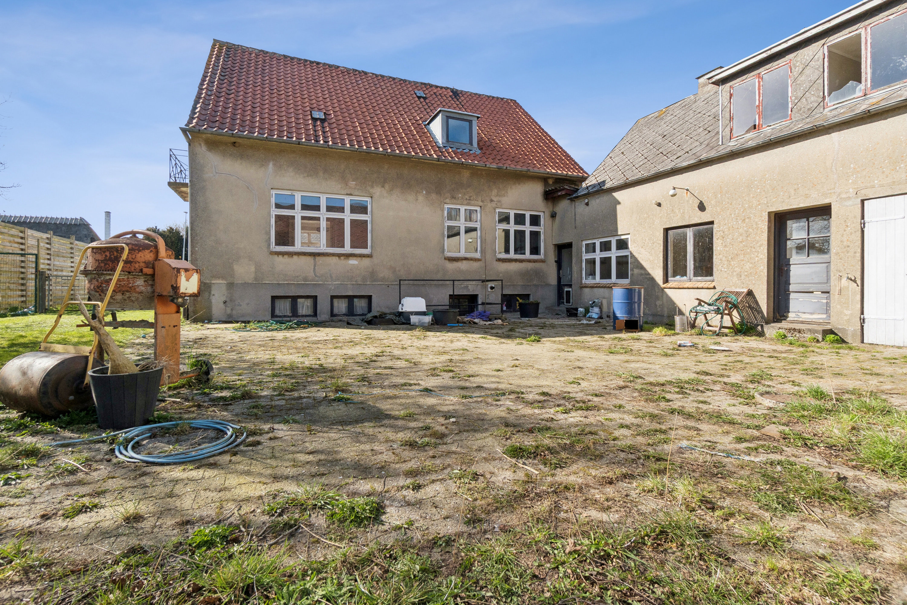 Fremhævet set fra haven billede i fuldskærmstilstand. Billede af Svendborgvej 55, Svindinge, 5853 Ørbæk