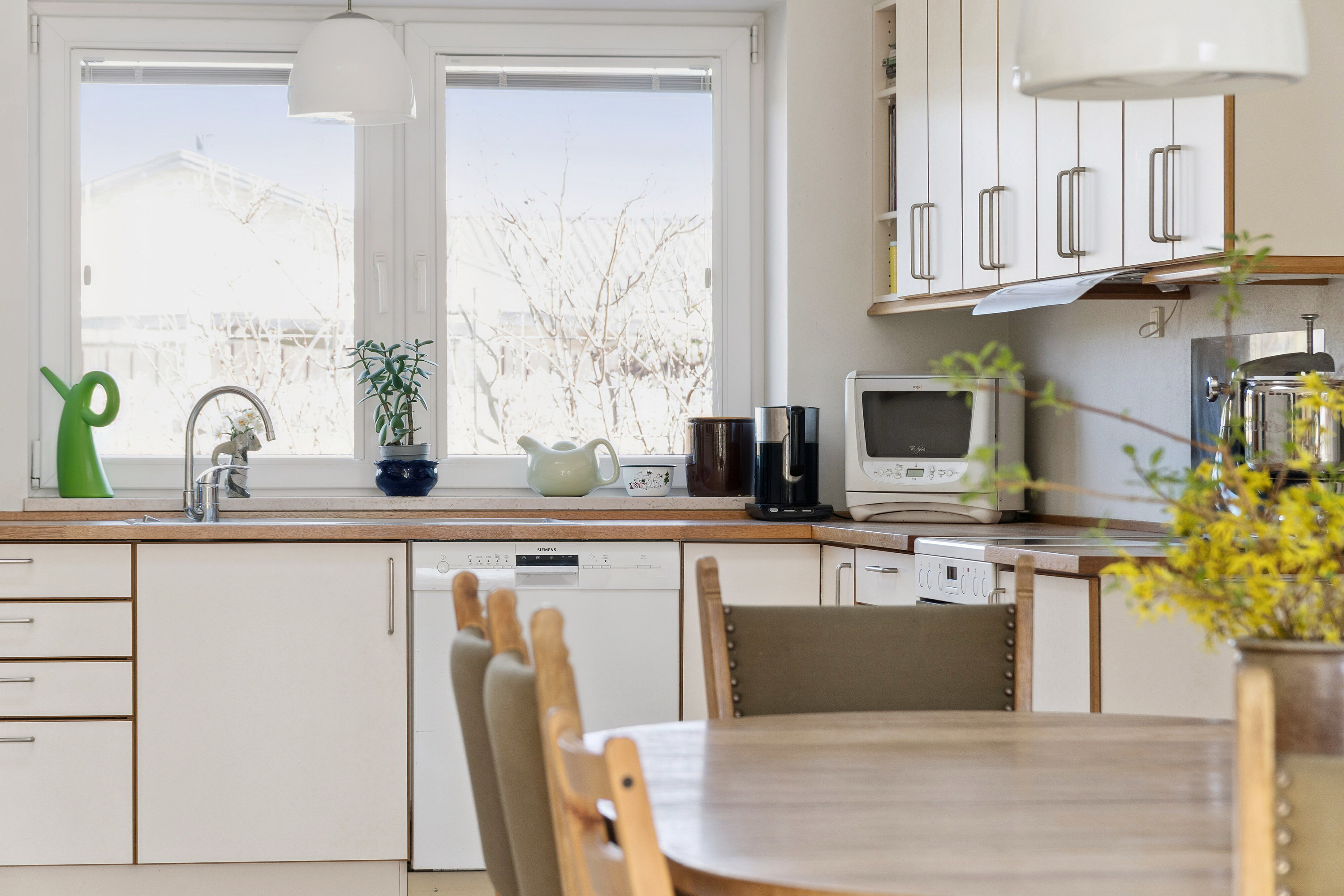 Fremhævet spisestue billede i fuldskærmstilstand. Billede af Folemarksvej 74, 2605 Brøndby