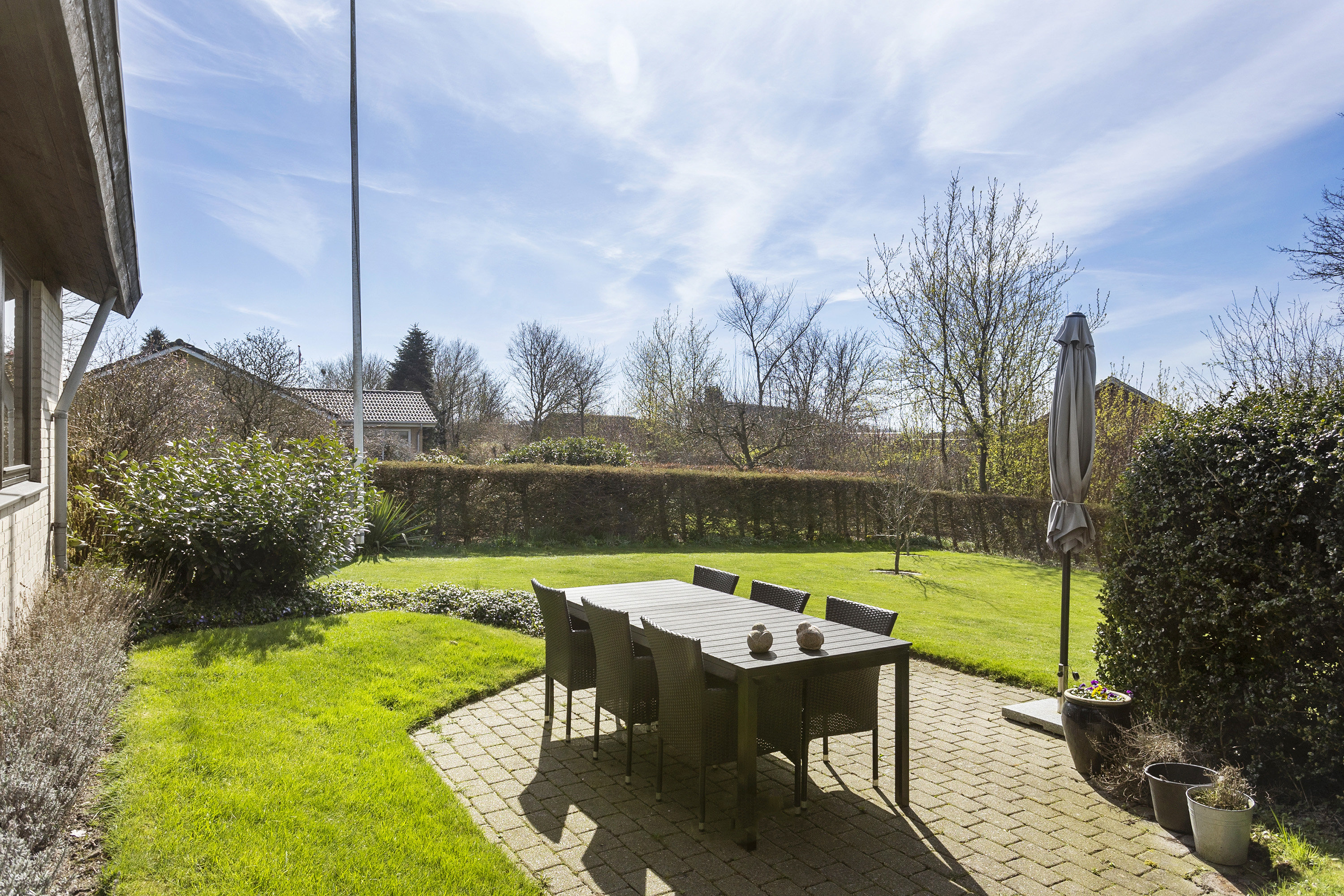 Fremhævet have billede i fuldskærmstilstand. Billede af Lyrevej 6, 6600 Vejen