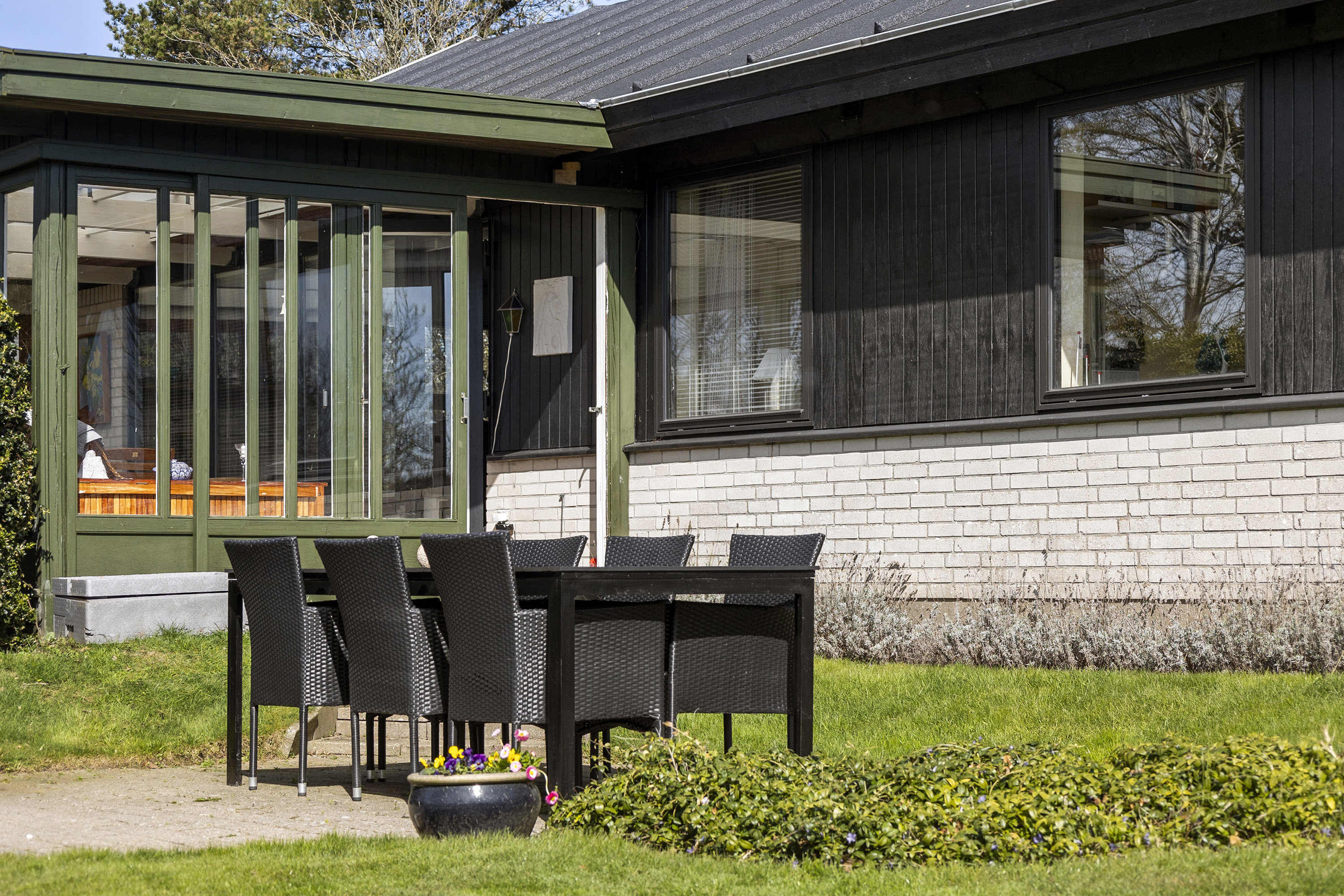 Fremhævet ejendommen billede i fuldskærmstilstand. Billede af Lyrevej 6, 6600 Vejen