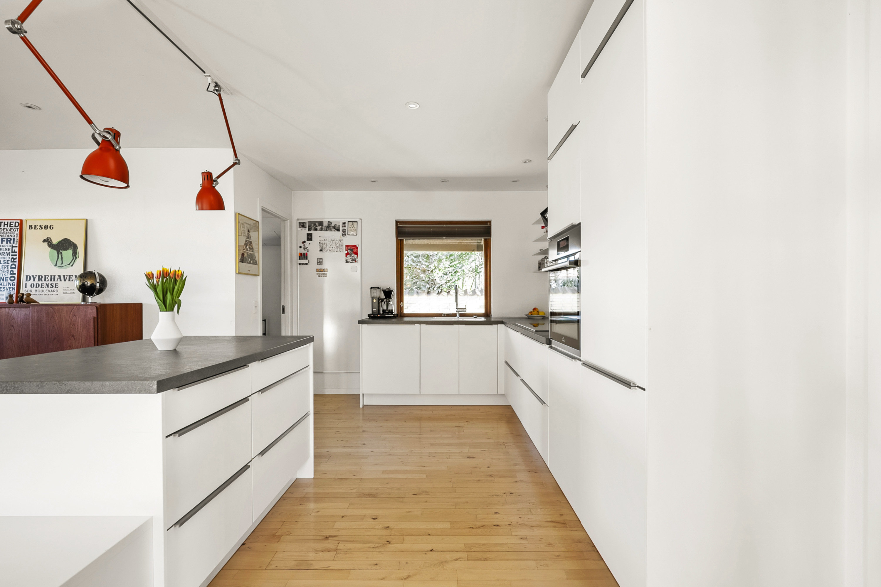 Fremhævet køkken billede i fuldskærmstilstand. Billede af Engsvinget 11, Bellinge, 5250 Odense SV