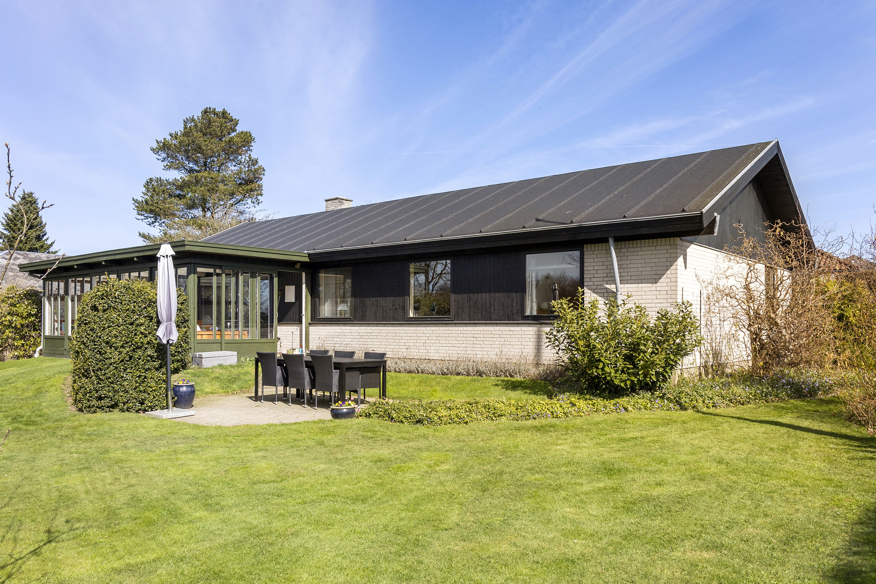 Fremhævet ejendommen billede i fuldskærmstilstand. Billede af Lyrevej 6, 6600 Vejen