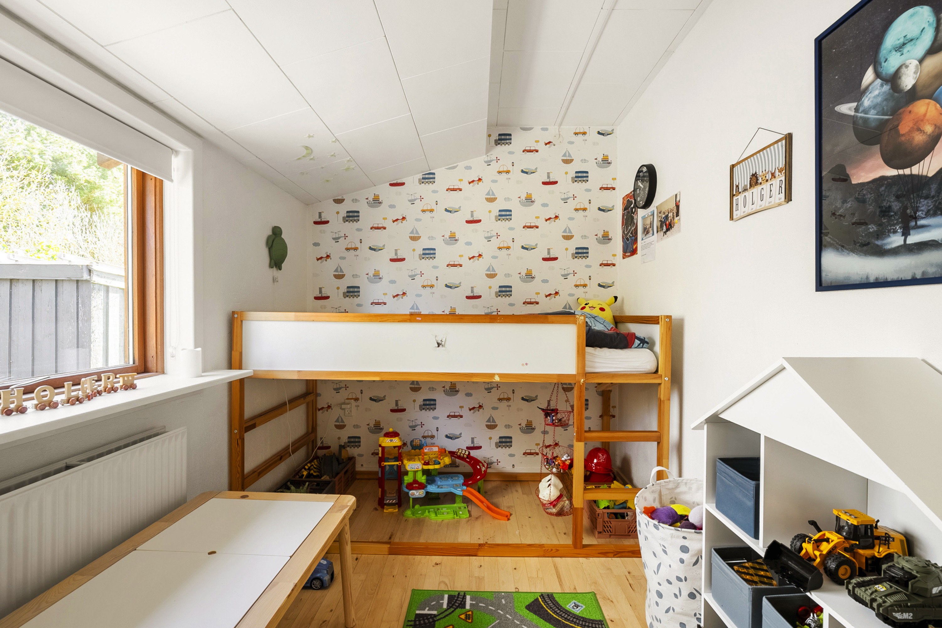 Fremhævet soveværelse billede i fuldskærmstilstand. Billede af Engsvinget 11, Bellinge, 5250 Odense SV