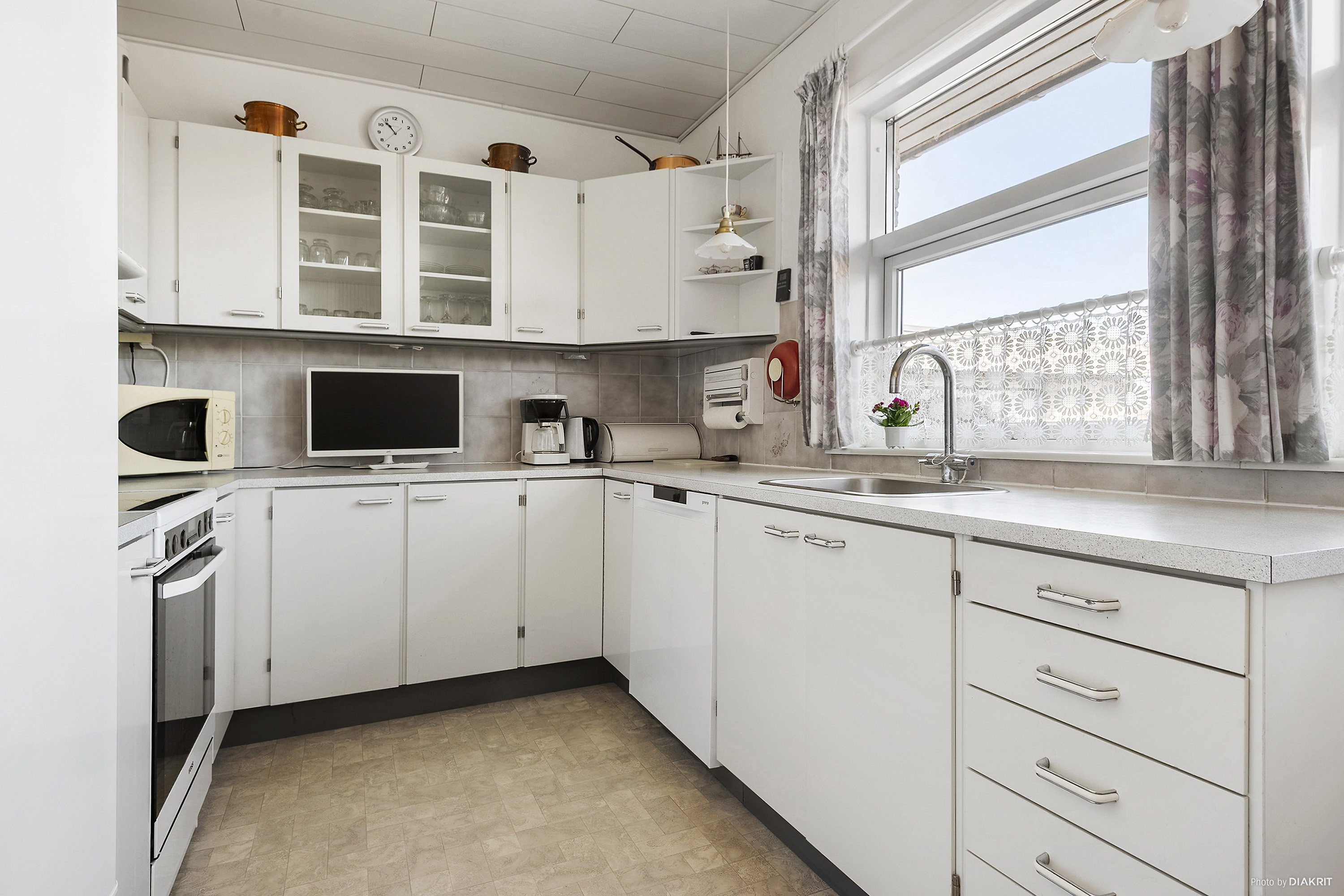 Fremhævet køkken billede i fuldskærmstilstand. Billede af Blegevej 32, 8300 Odder