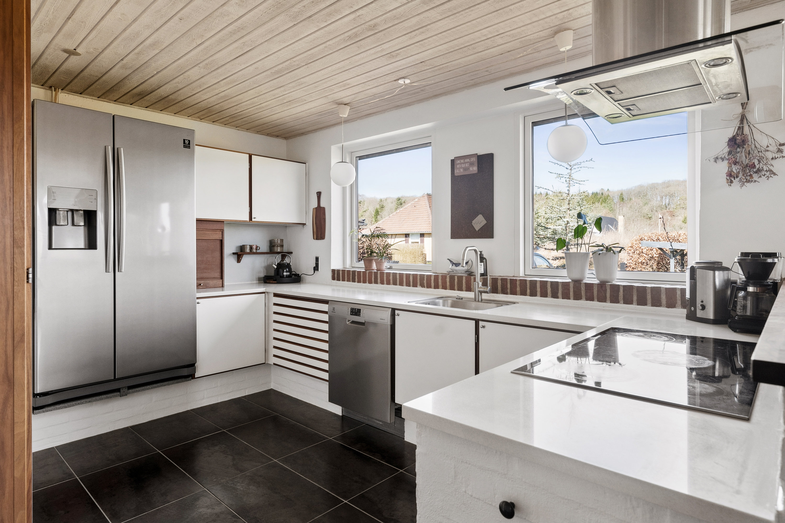 Fremhævet køkken billede i fuldskærmstilstand. Billede af Pilekrattet 20, 8850 Bjerringbro