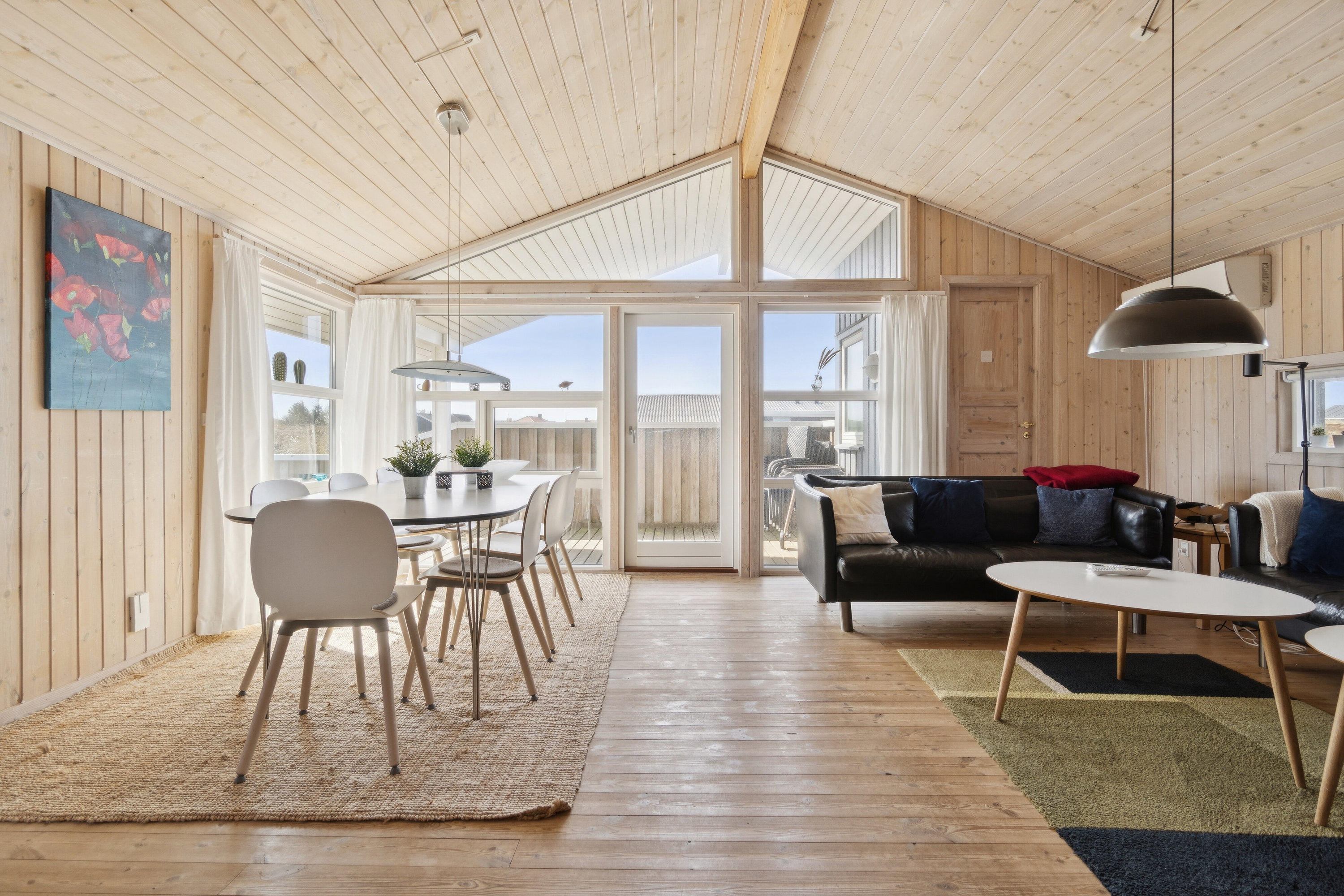 Fremhævet stue billede i fuldskærmstilstand. Billede af Krinkelkrogen 14, Lild Strand, 7741 Frøstrup