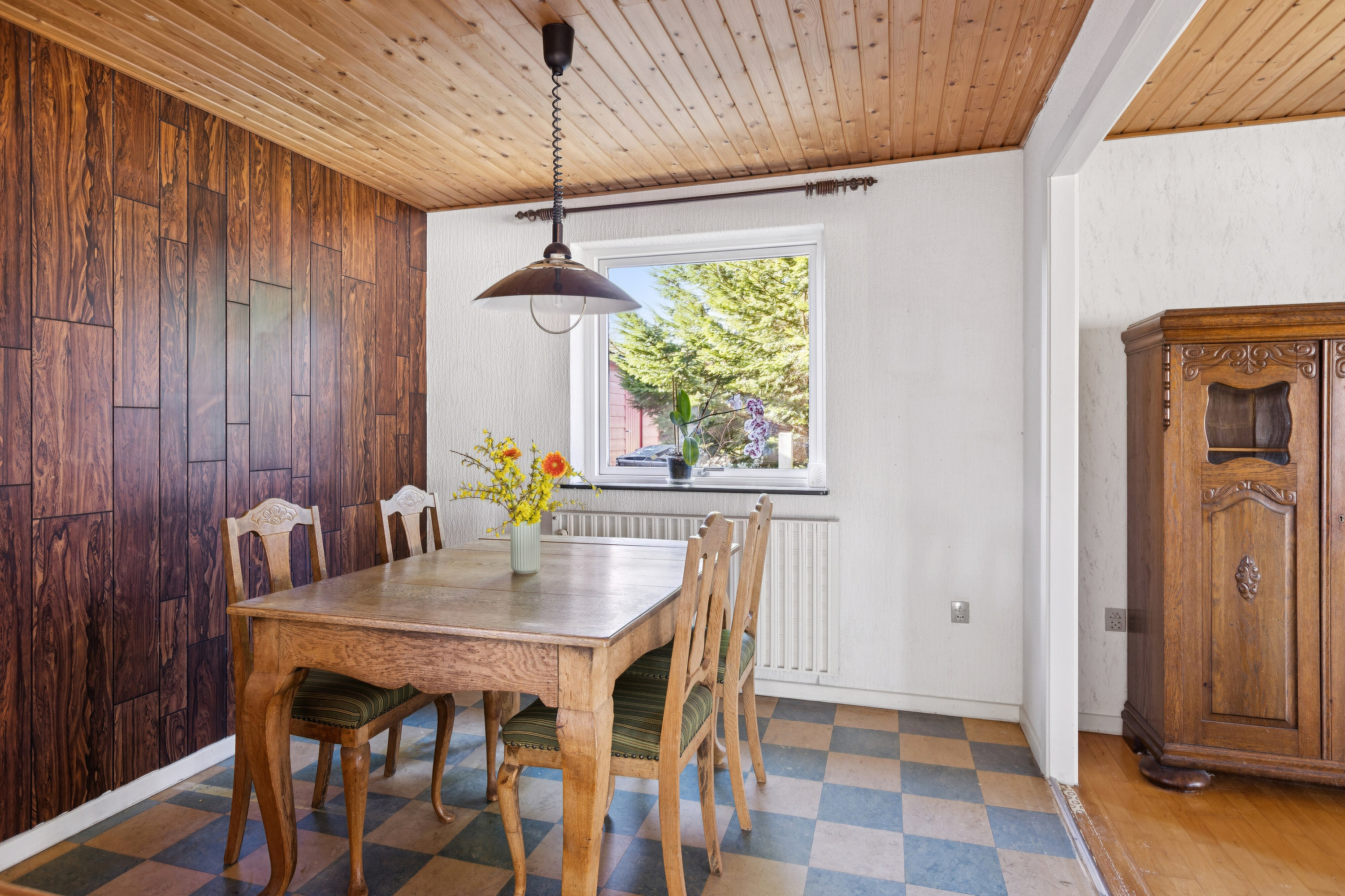 Fremhævet spisestue billede i fuldskærmstilstand. Billede af Birkevej 26, 4683 Rønnede